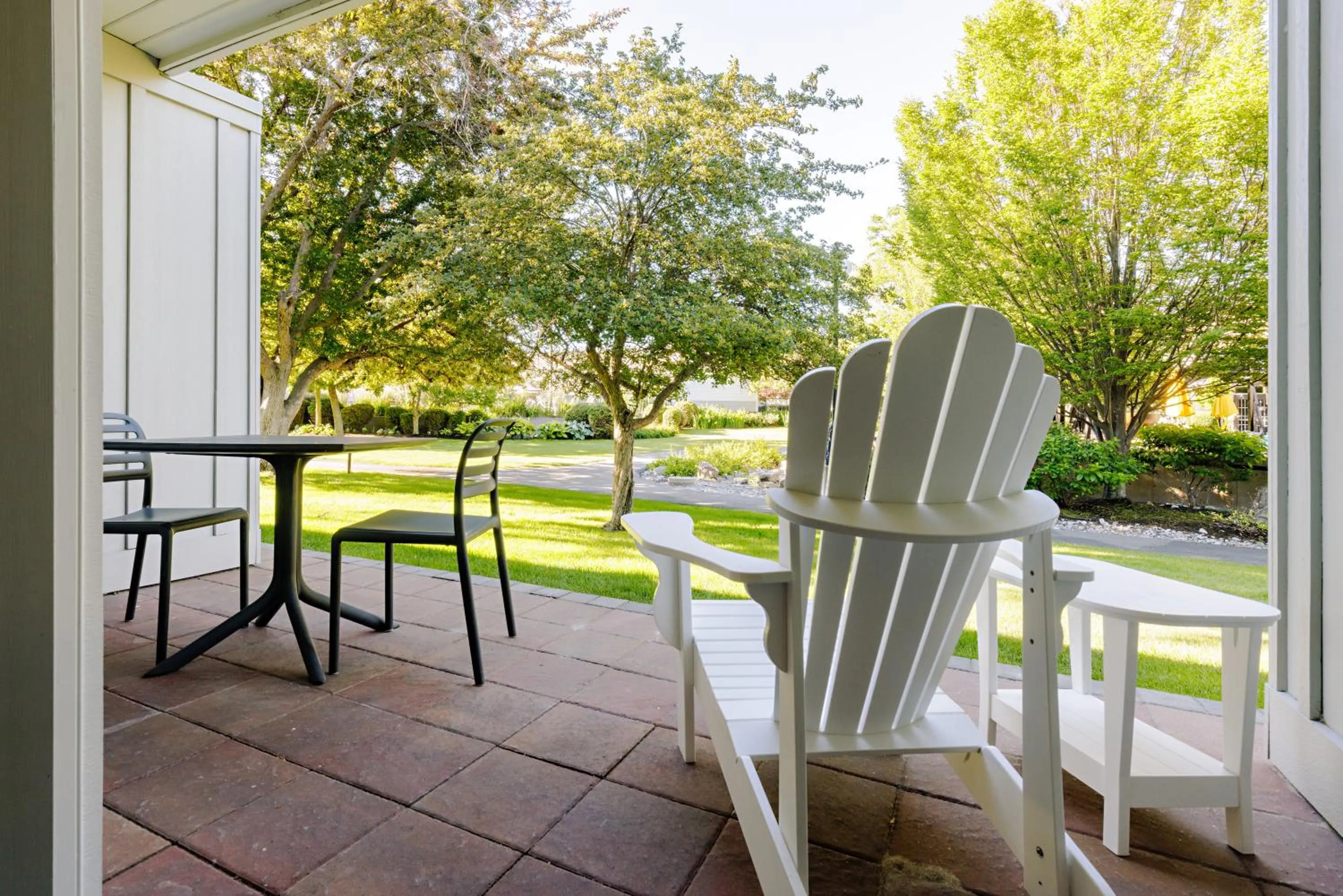 Patio in Balcomo, a Ramada by Wyndham