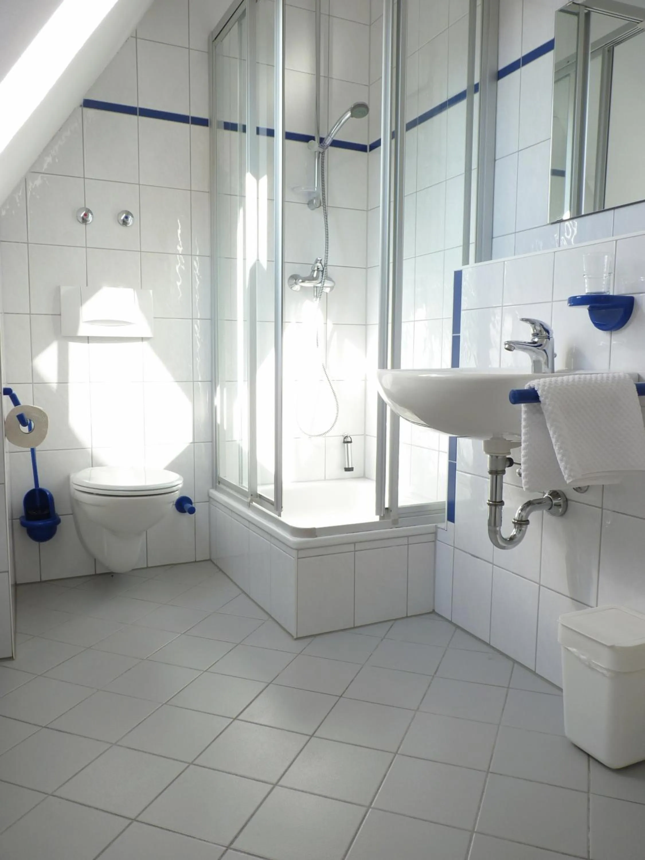 Shower in Gasthaus zum Schloßwirt