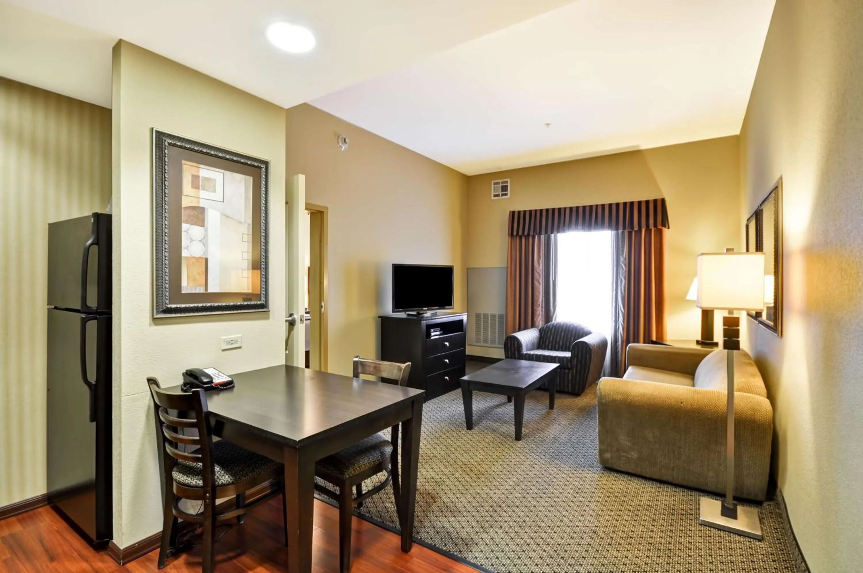 Kitchen or kitchenette in Homewood Suites by Hilton Tulsa-South