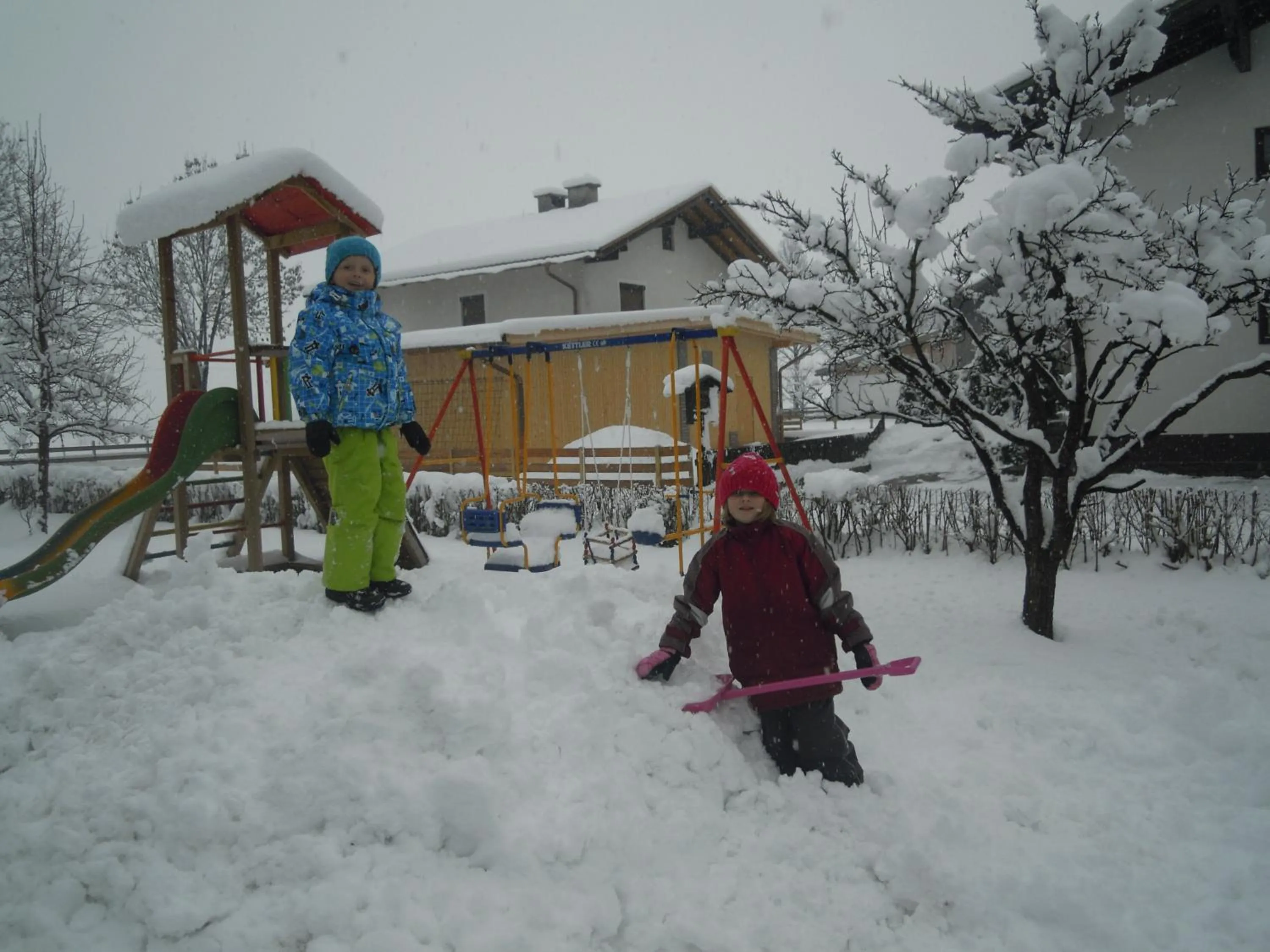 People in Gästehaus Schwoagerhof