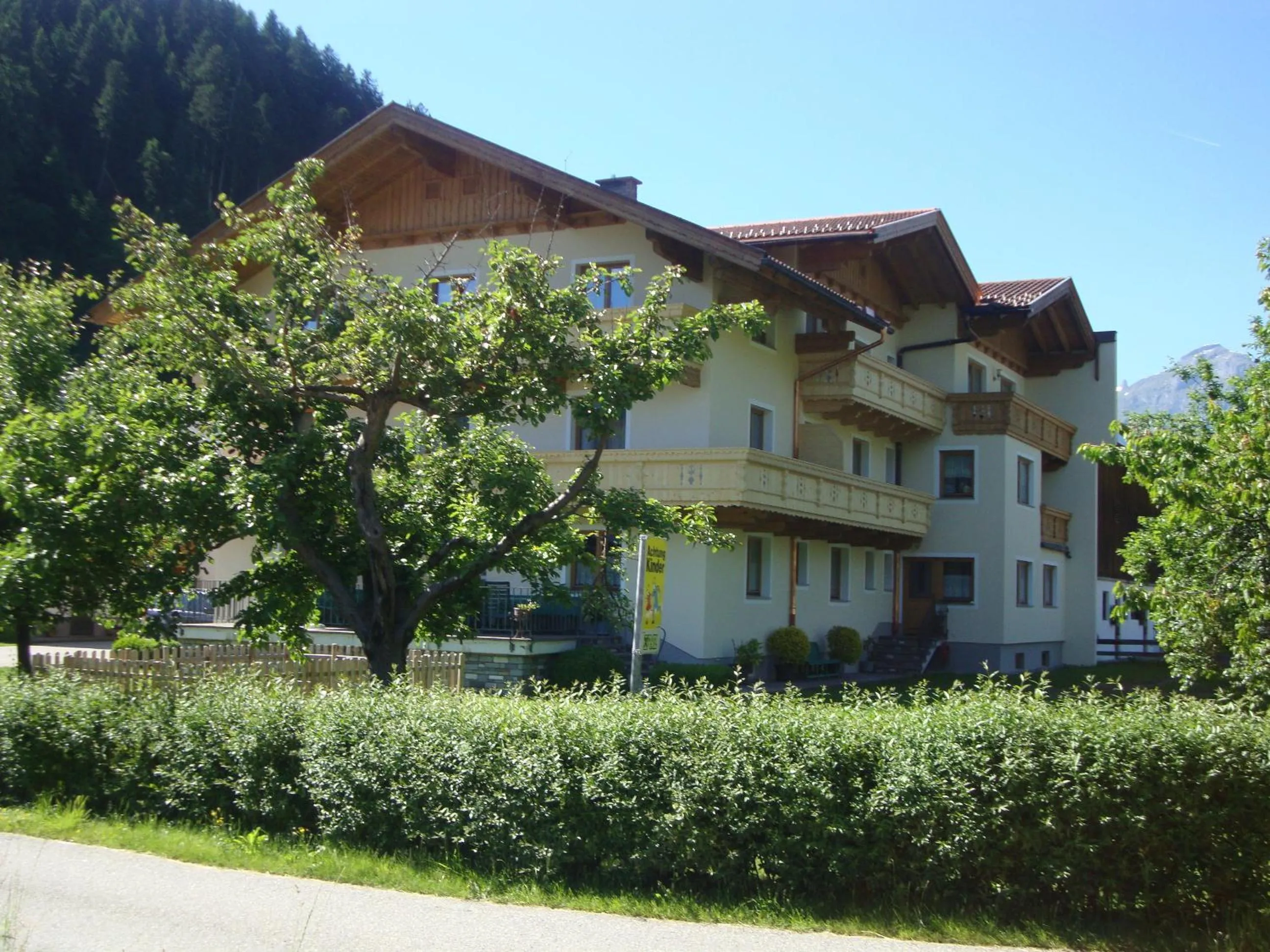 Facade/entrance in Gästehaus Schwoagerhof