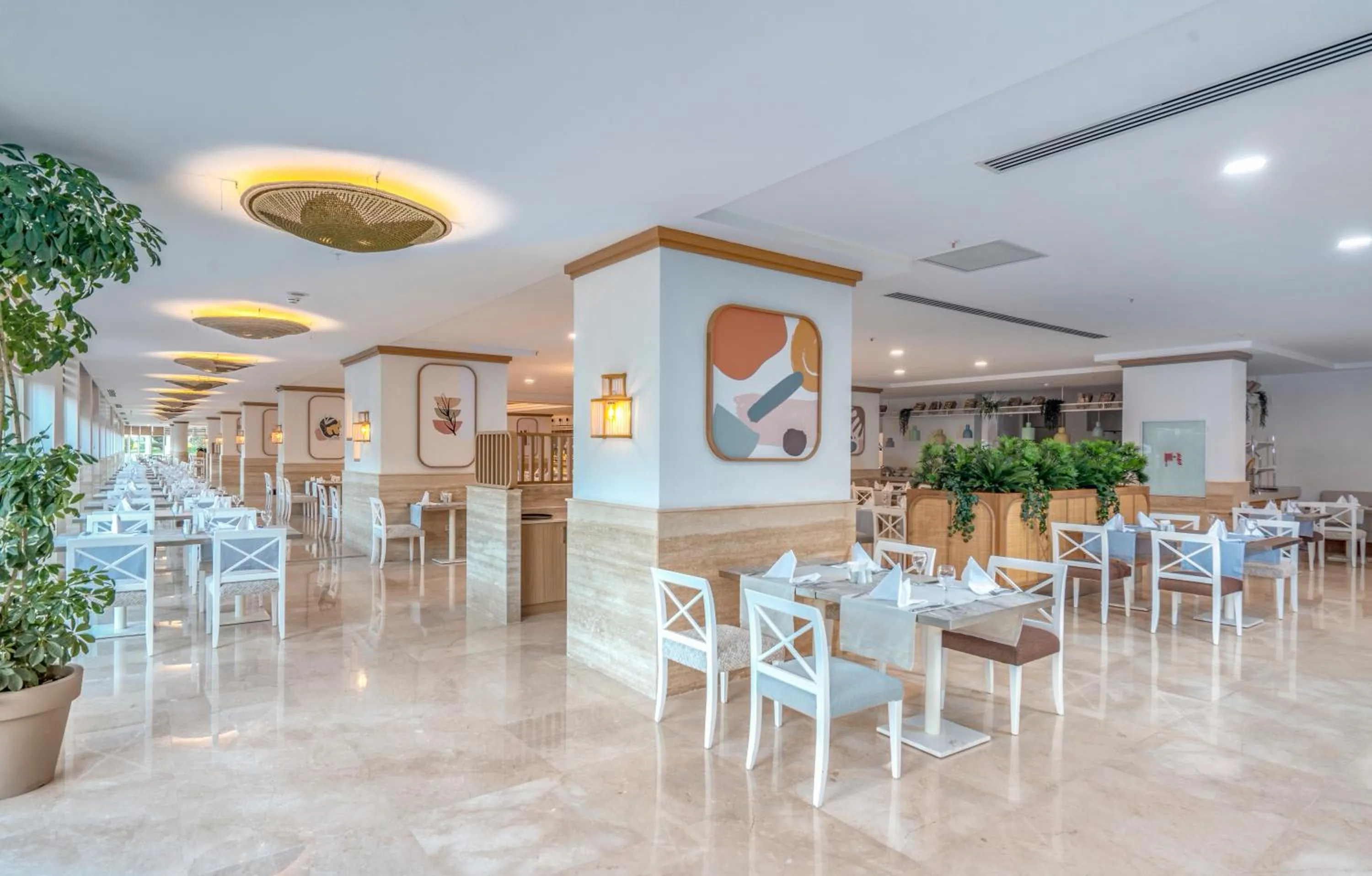 Restaurant/places to eat in Xanthe Resort & SPA