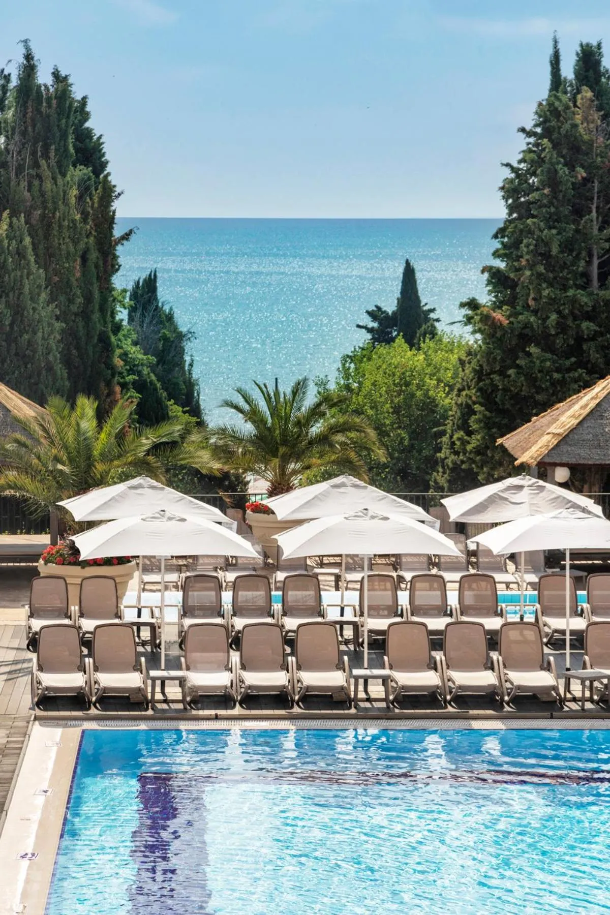 Swimming pool in Melia Grand Hermitage All Inclusive