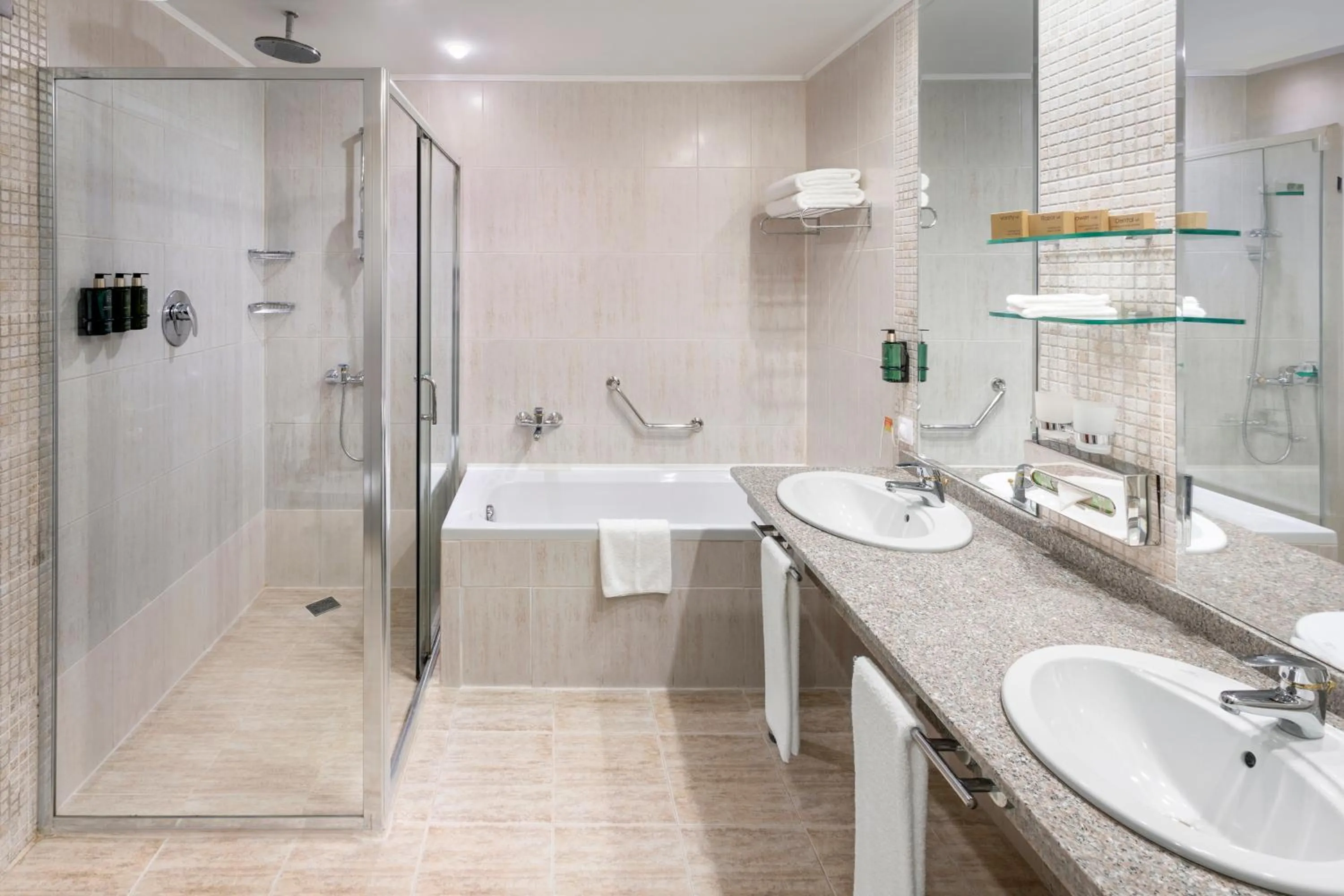 Shower in Melia Grand Hermitage All Inclusive