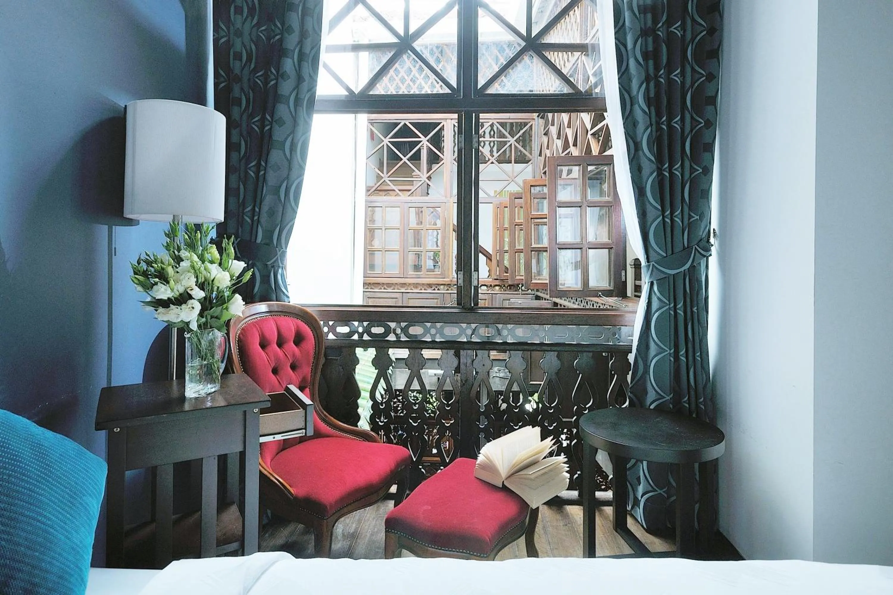 Photo of the whole room in Carnarvon House