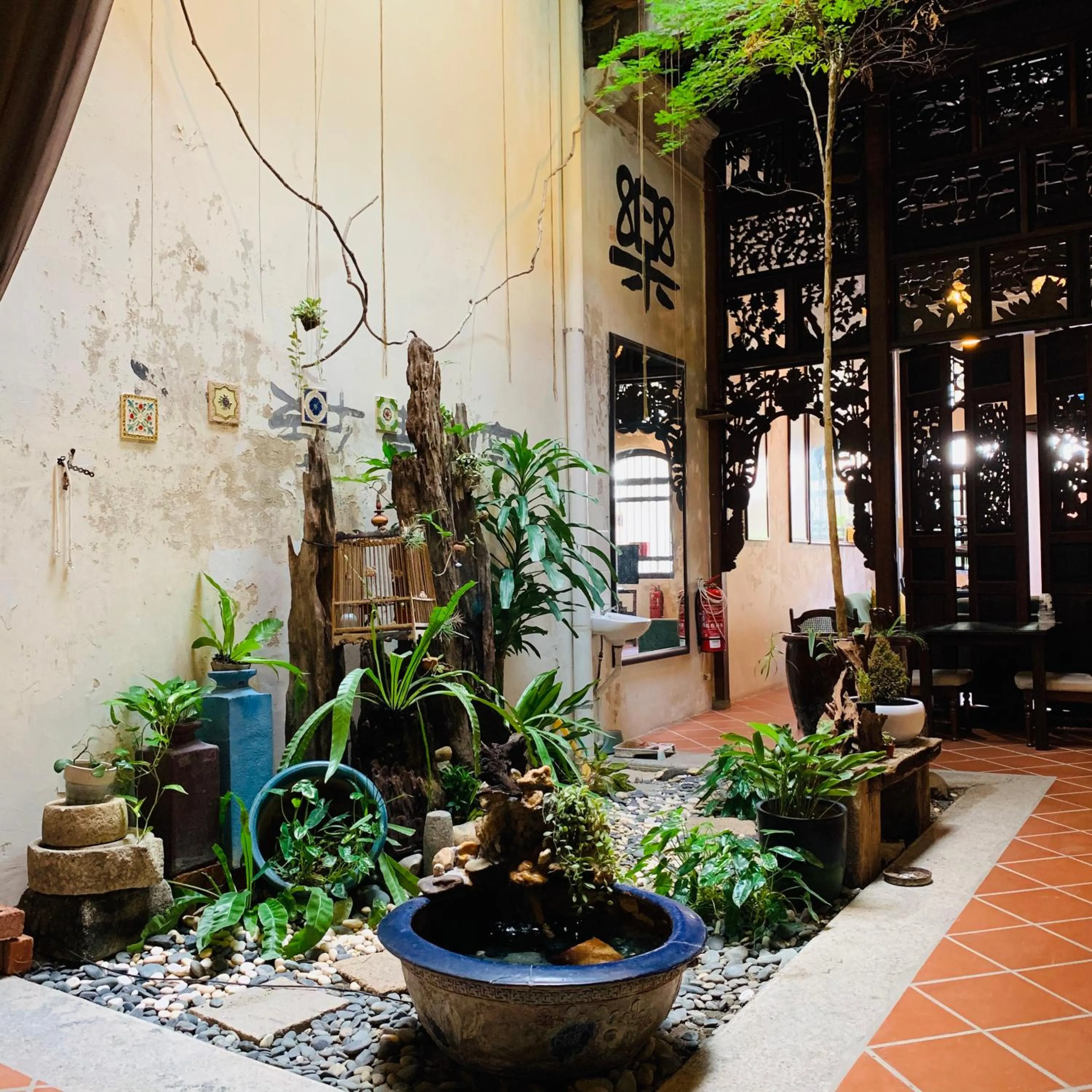 Day in Carnarvon House