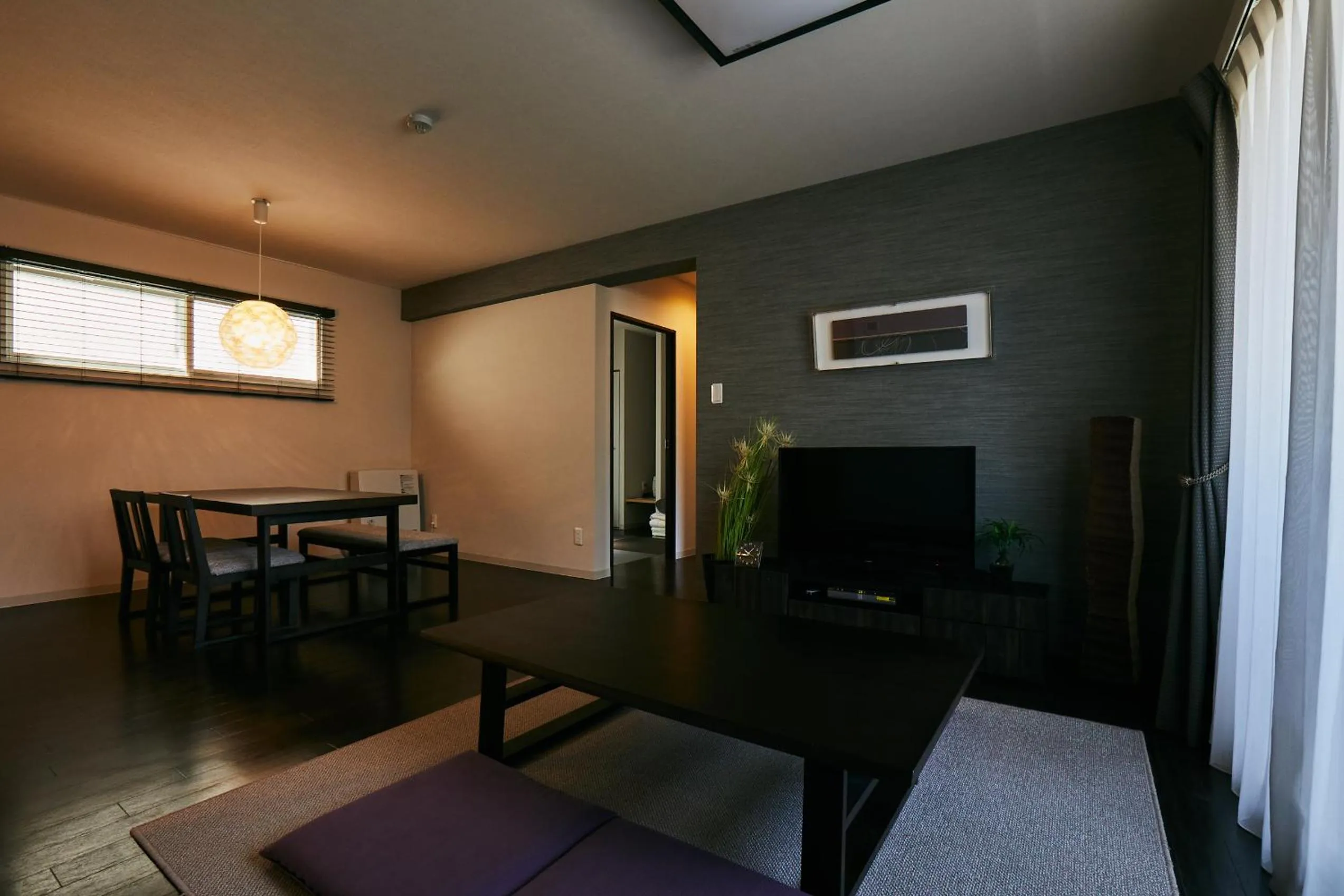 Living room in PINN-S4E5