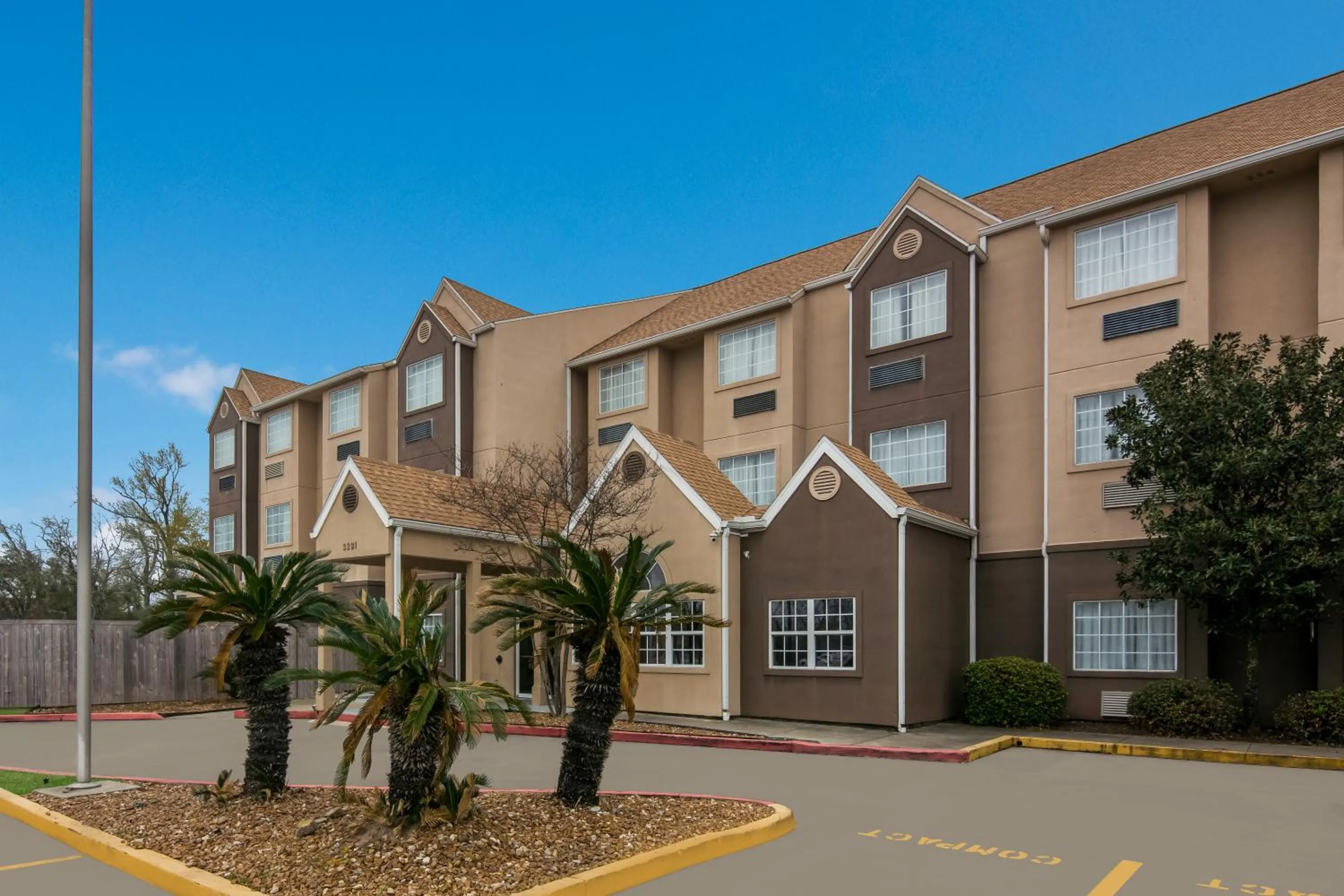 Americas Best Value Inn and Suites Lake Charles