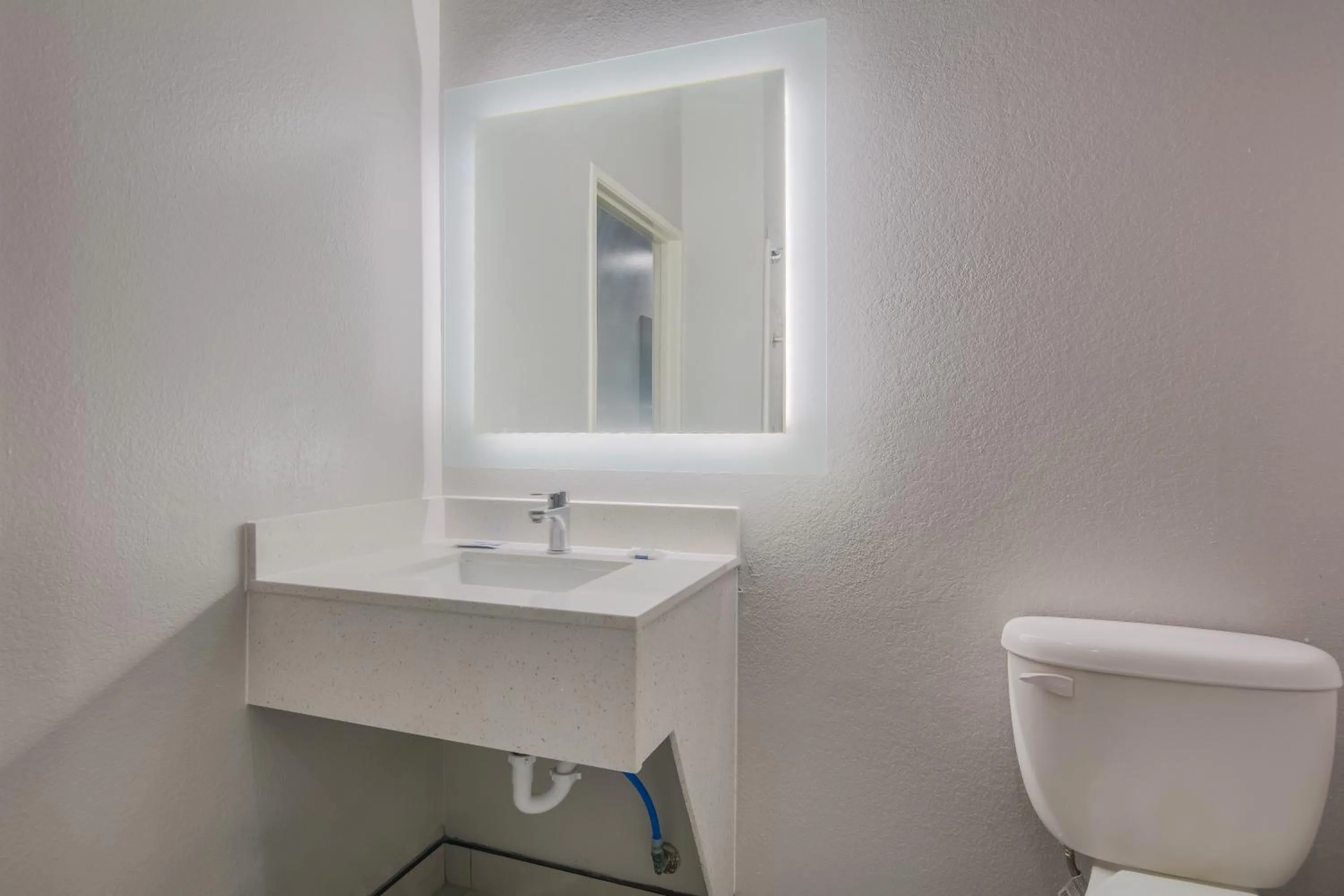 Americas Best Value Inn and Suites Lake Charles