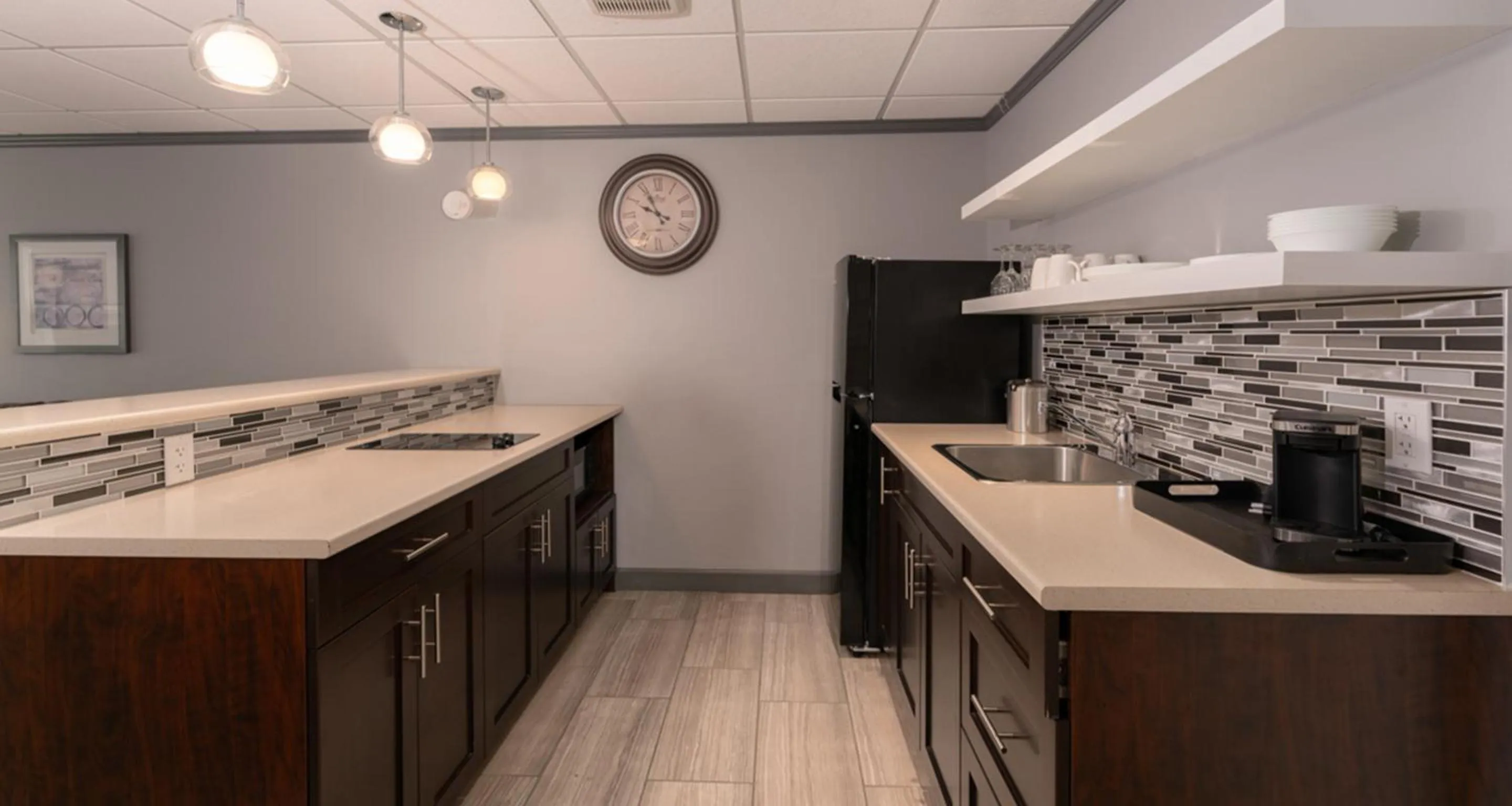 Kitchen or kitchenette in Prestige Oceanview Hotel Prince Rupert