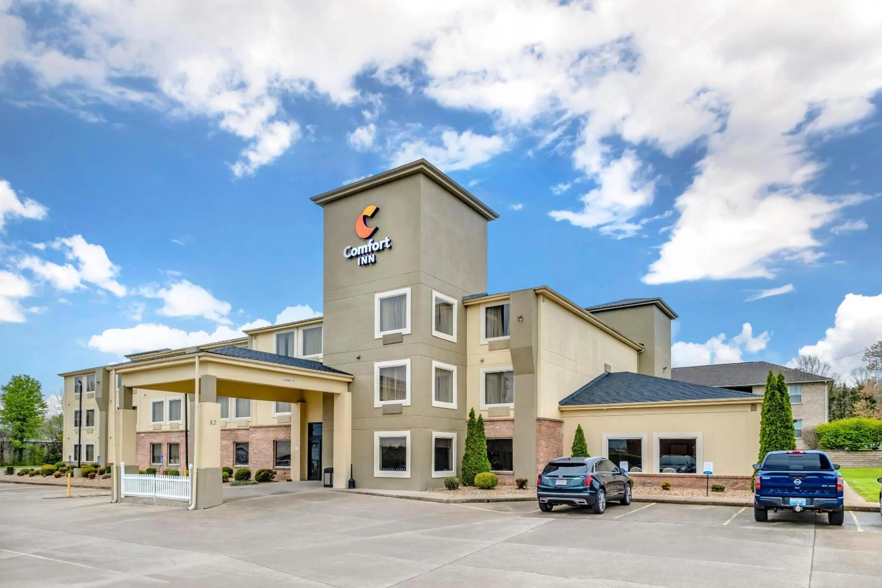 Property building in Comfort Inn Somerset - Lake Cumberland