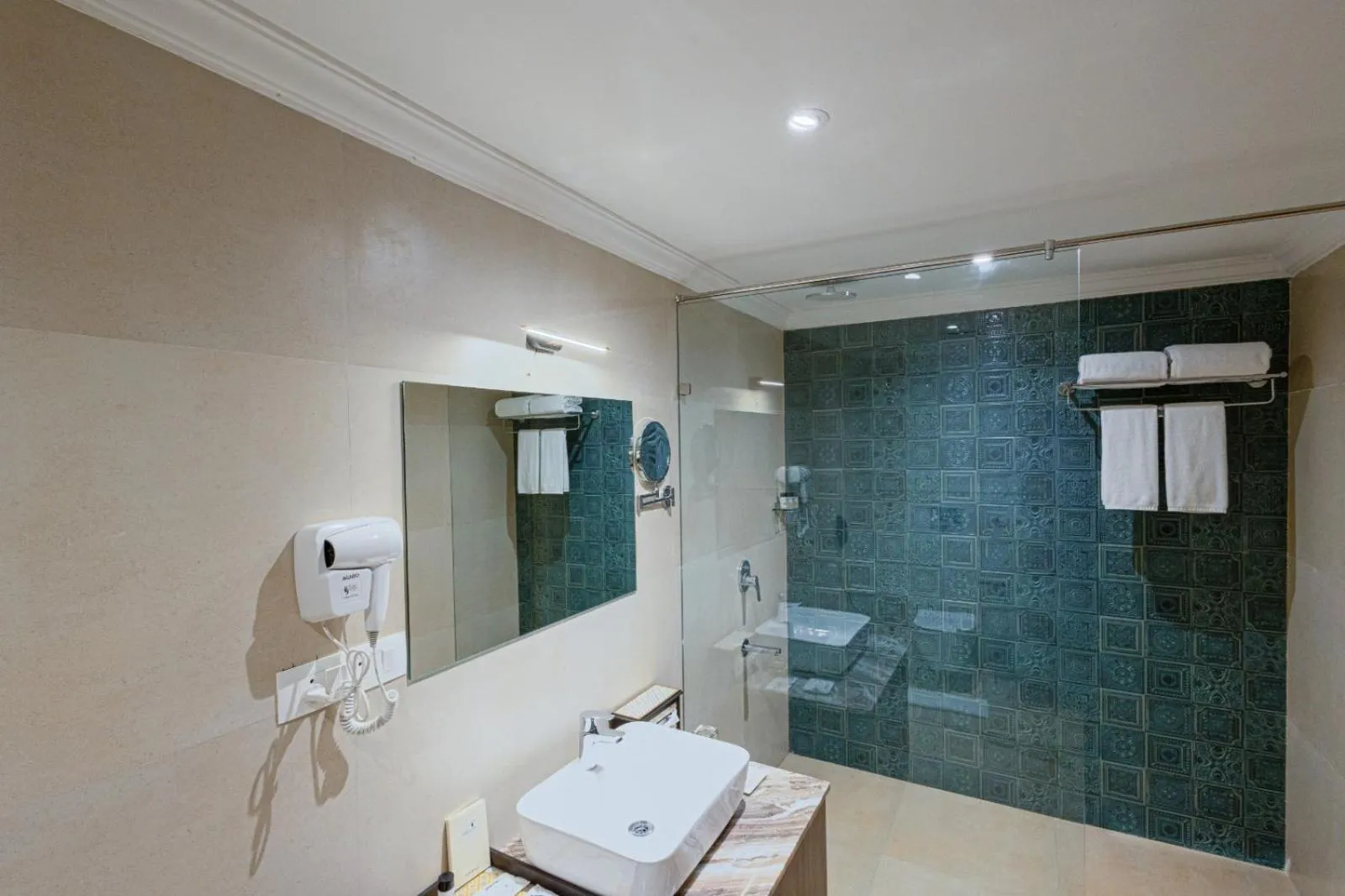 Bathroom in Bamboo Saa Resort & Spa - Udaipur