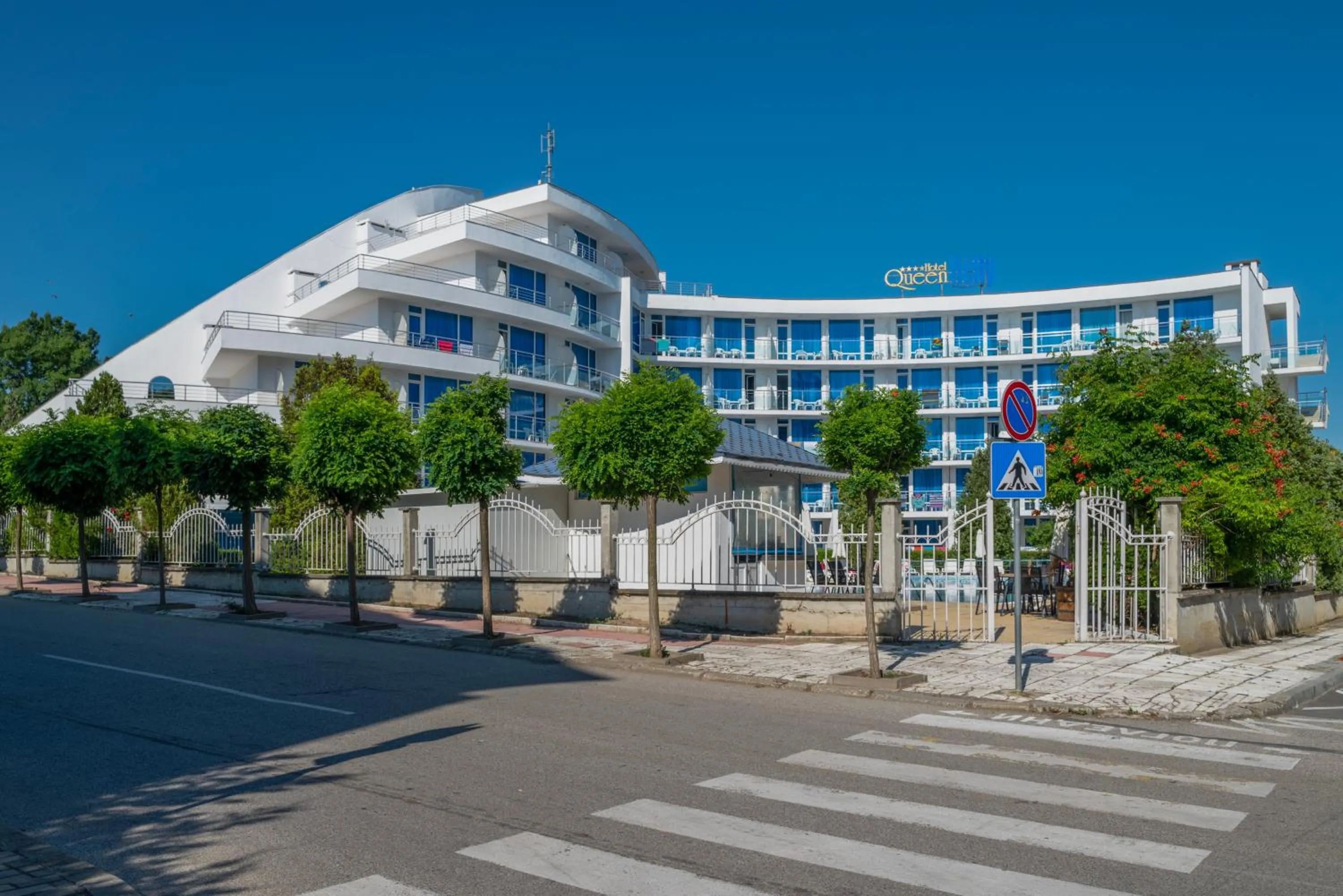 Property building in Queen Nelly