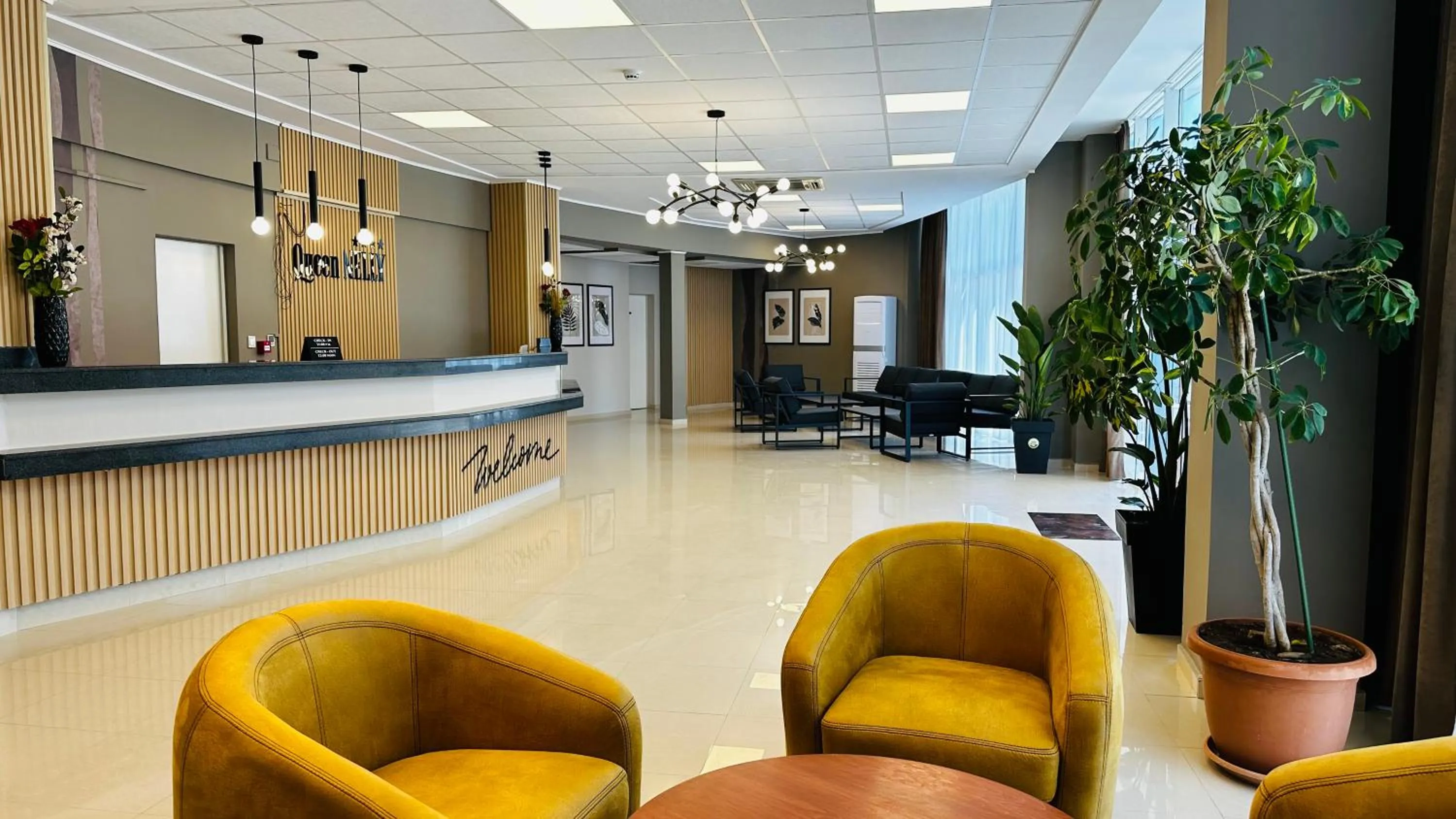 Lobby or reception in Queen Nelly
