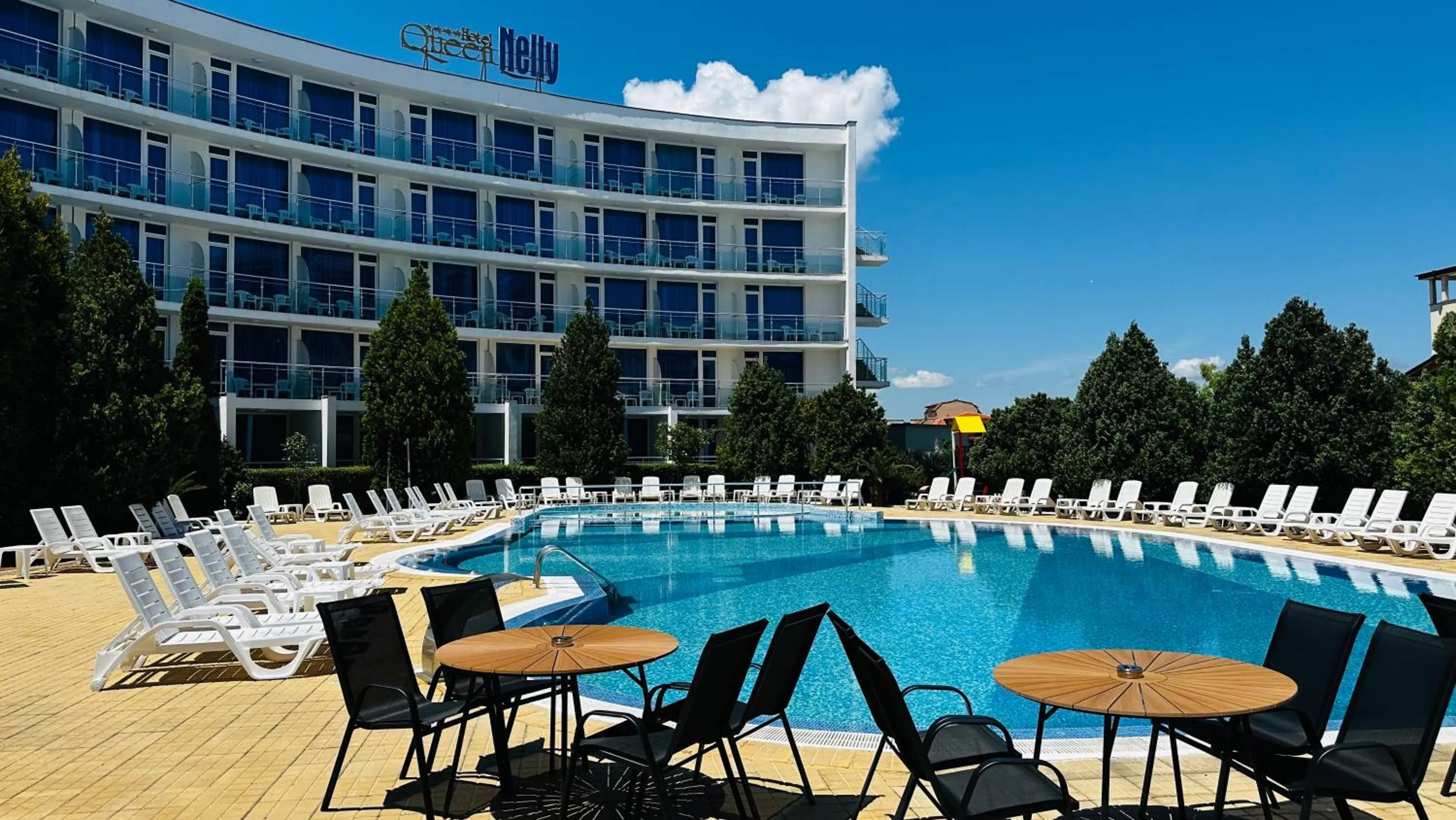 Property building in Queen Nelly