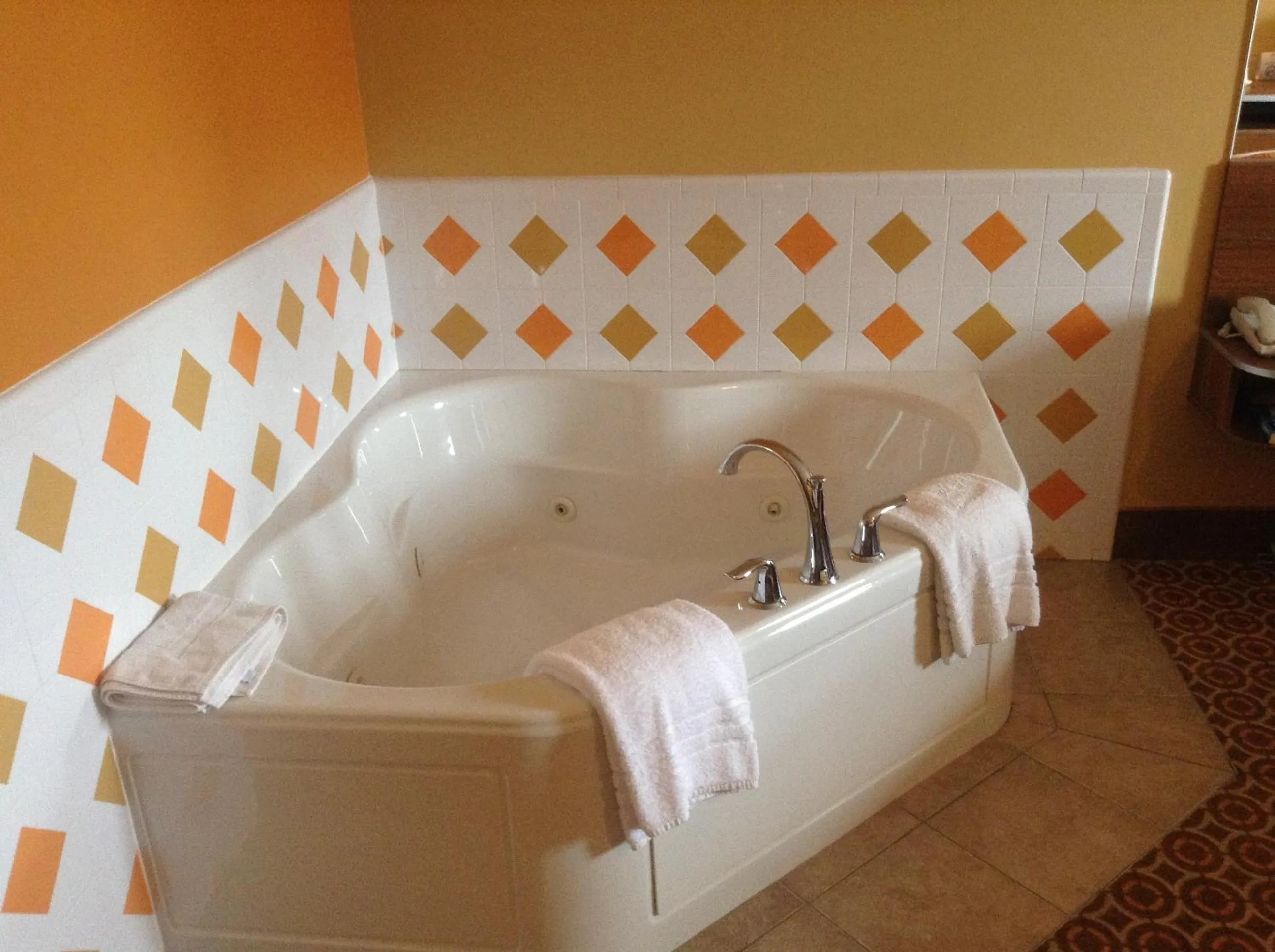 Spa and wellness centre/facilities in Microtel by Wyndham South Bend Notre Dame University