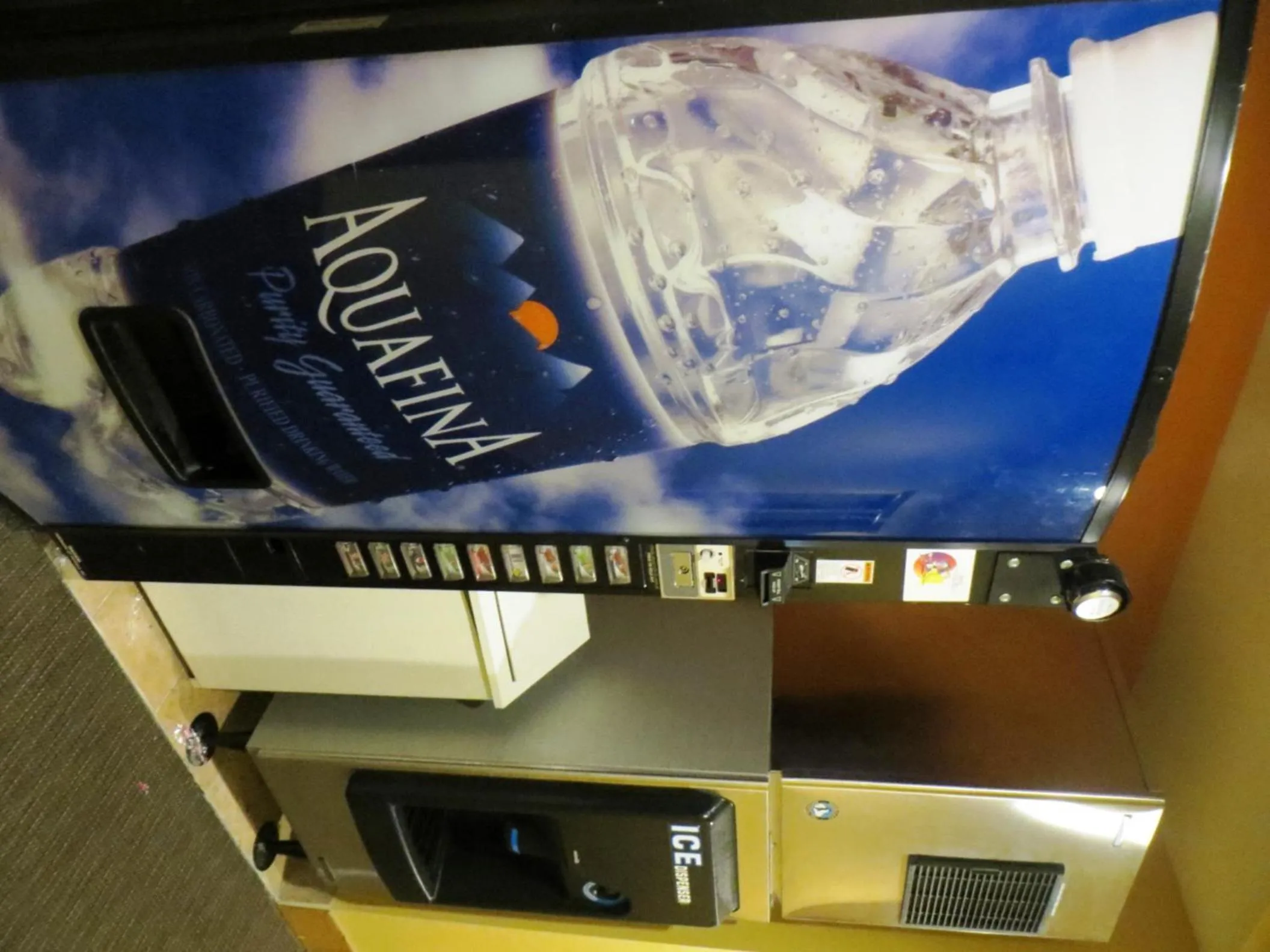 Food and drinks in Microtel by Wyndham South Bend Notre Dame University