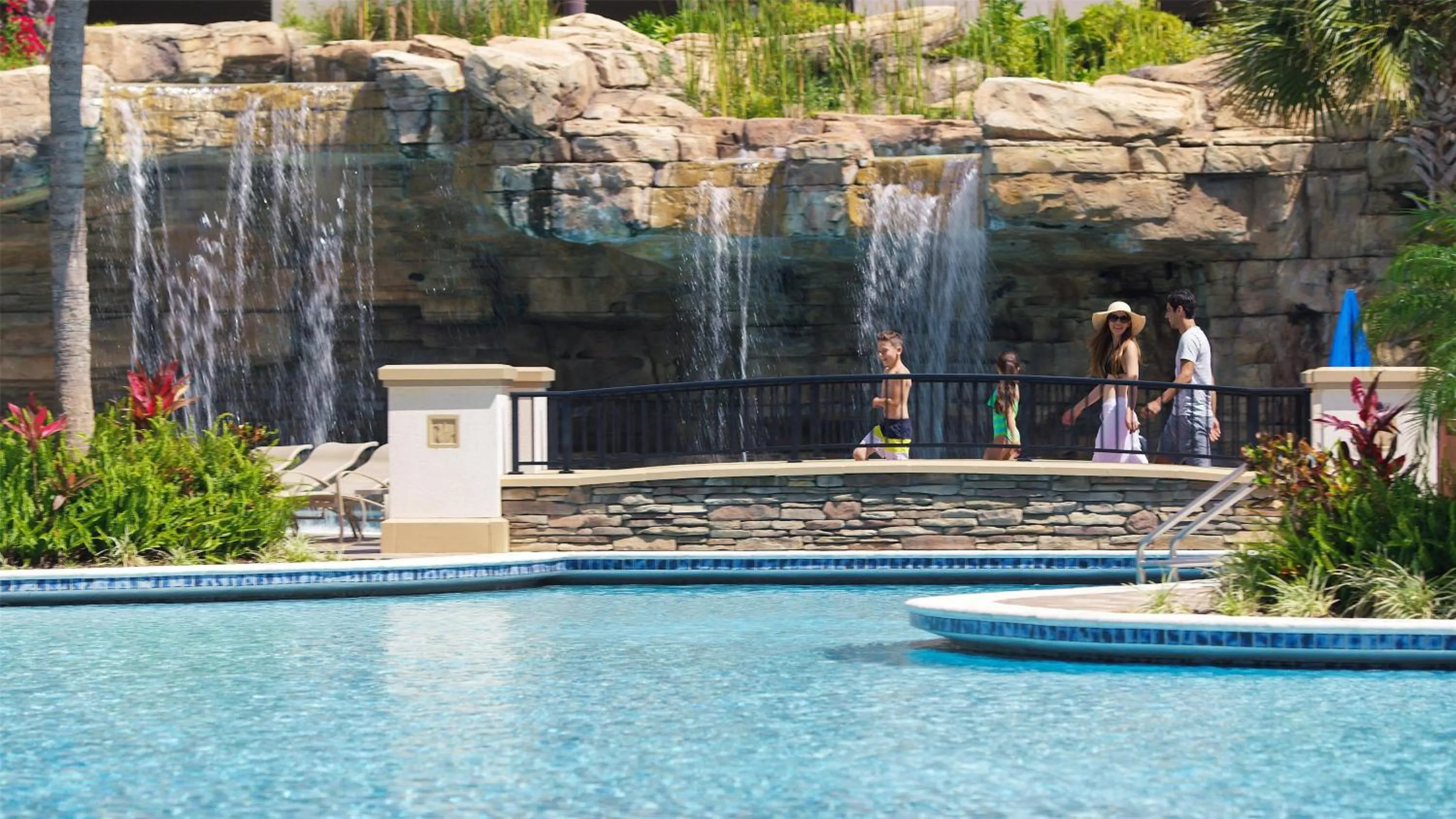Swimming pool in Hyatt Regency Orlando