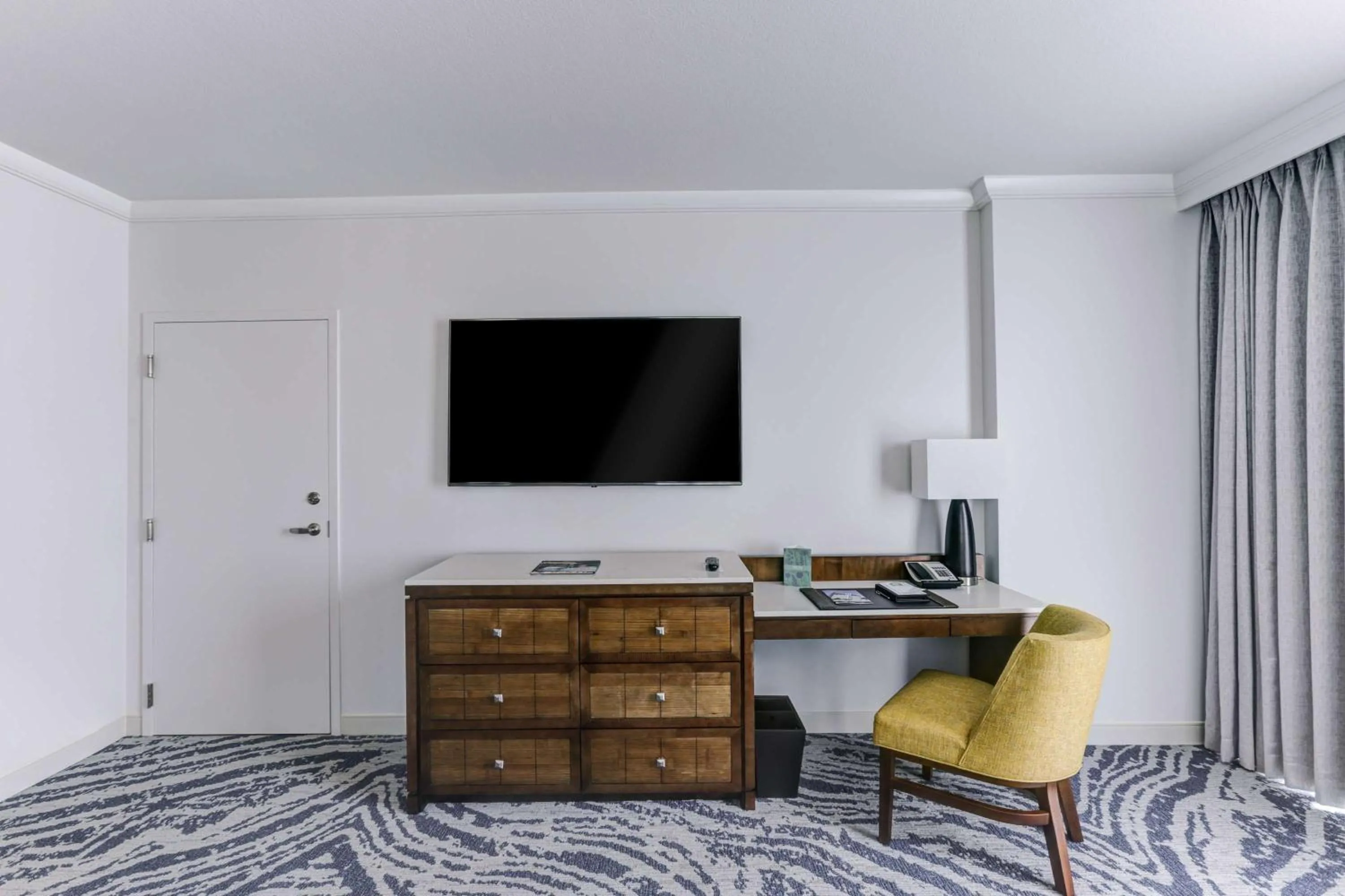 Photo of the whole room in Hyatt Regency Orlando