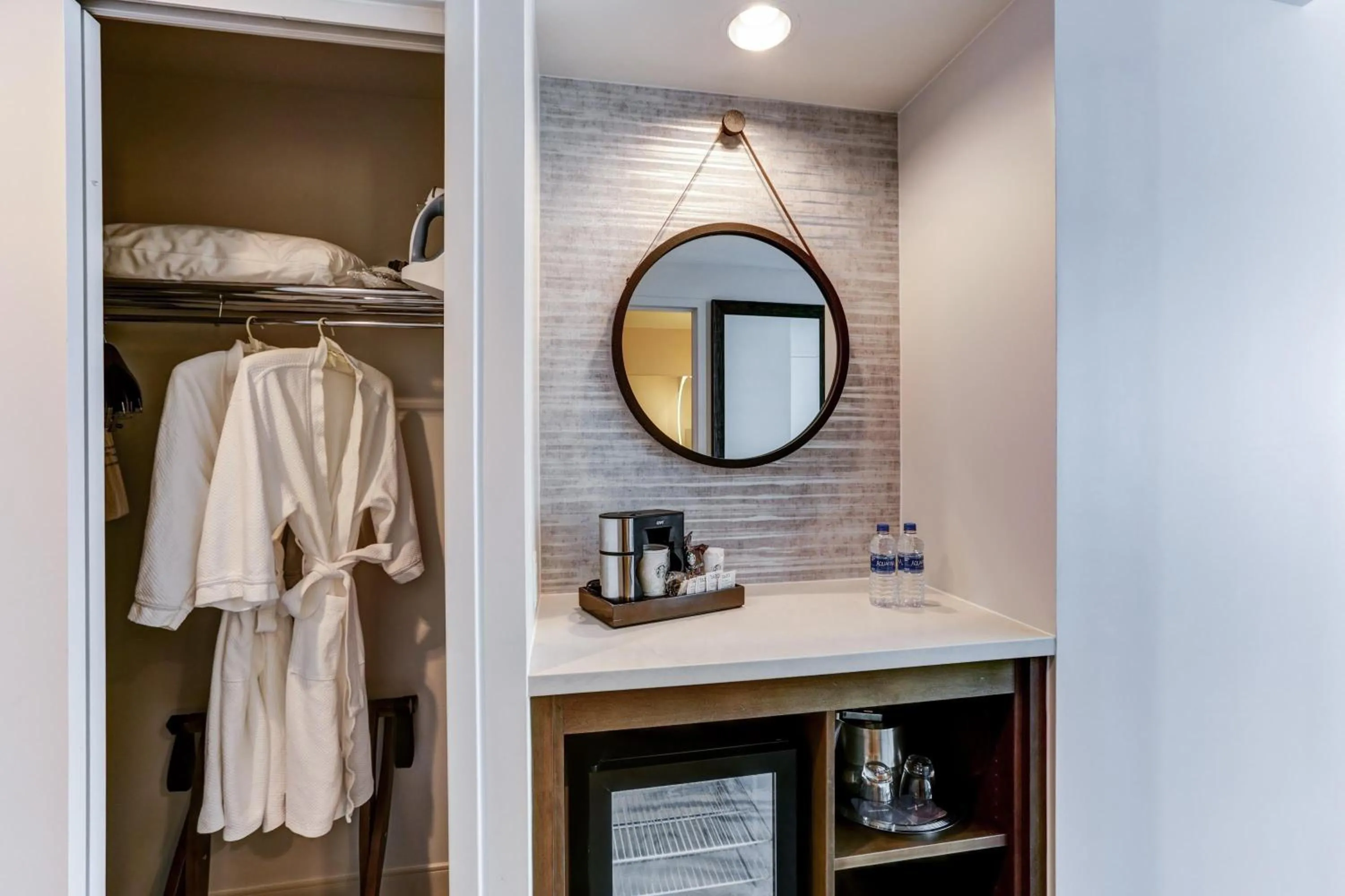 Bedroom in Hyatt Regency Orlando