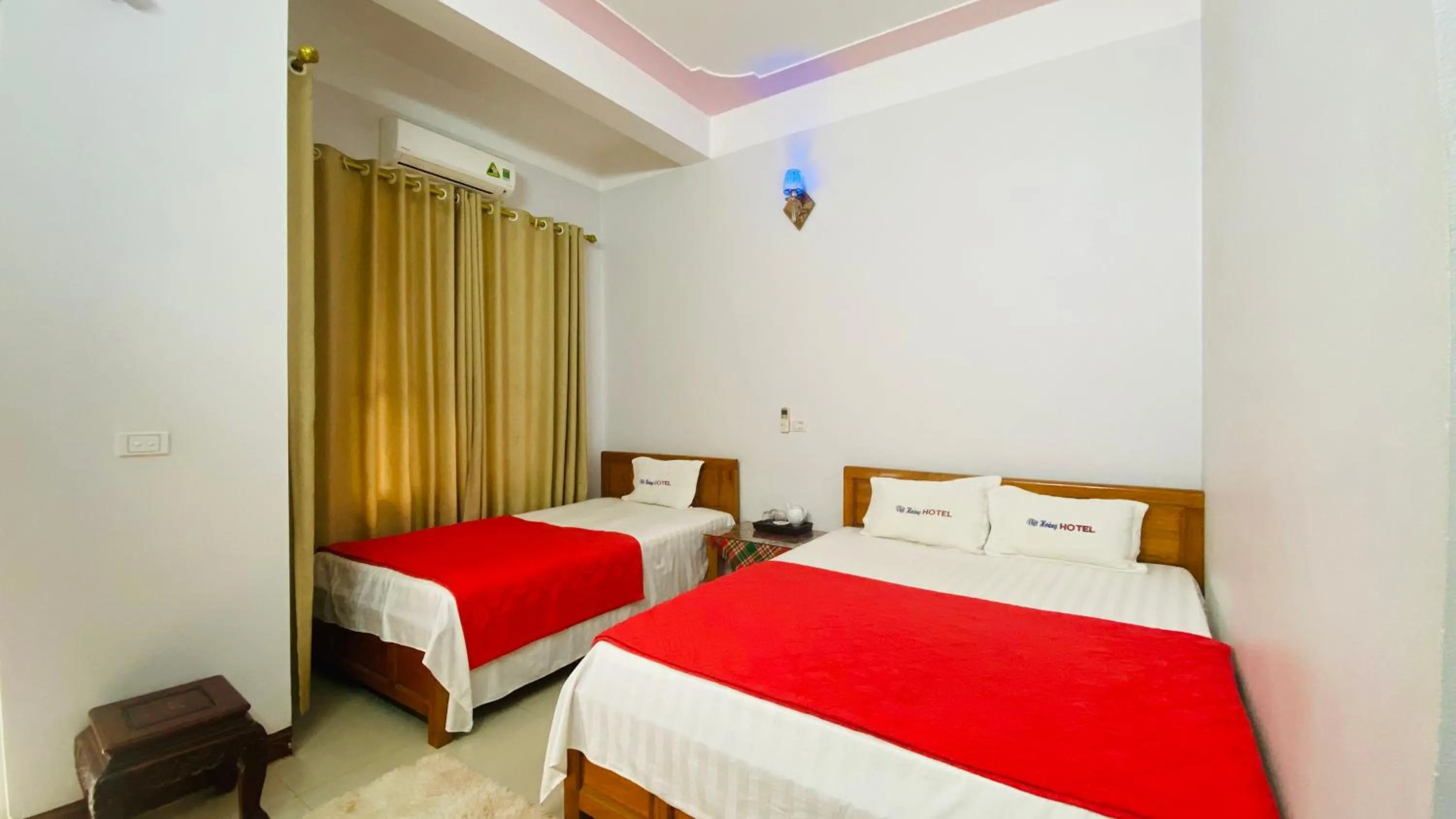 Bed in Viet Hoang Hotel Bao Lac