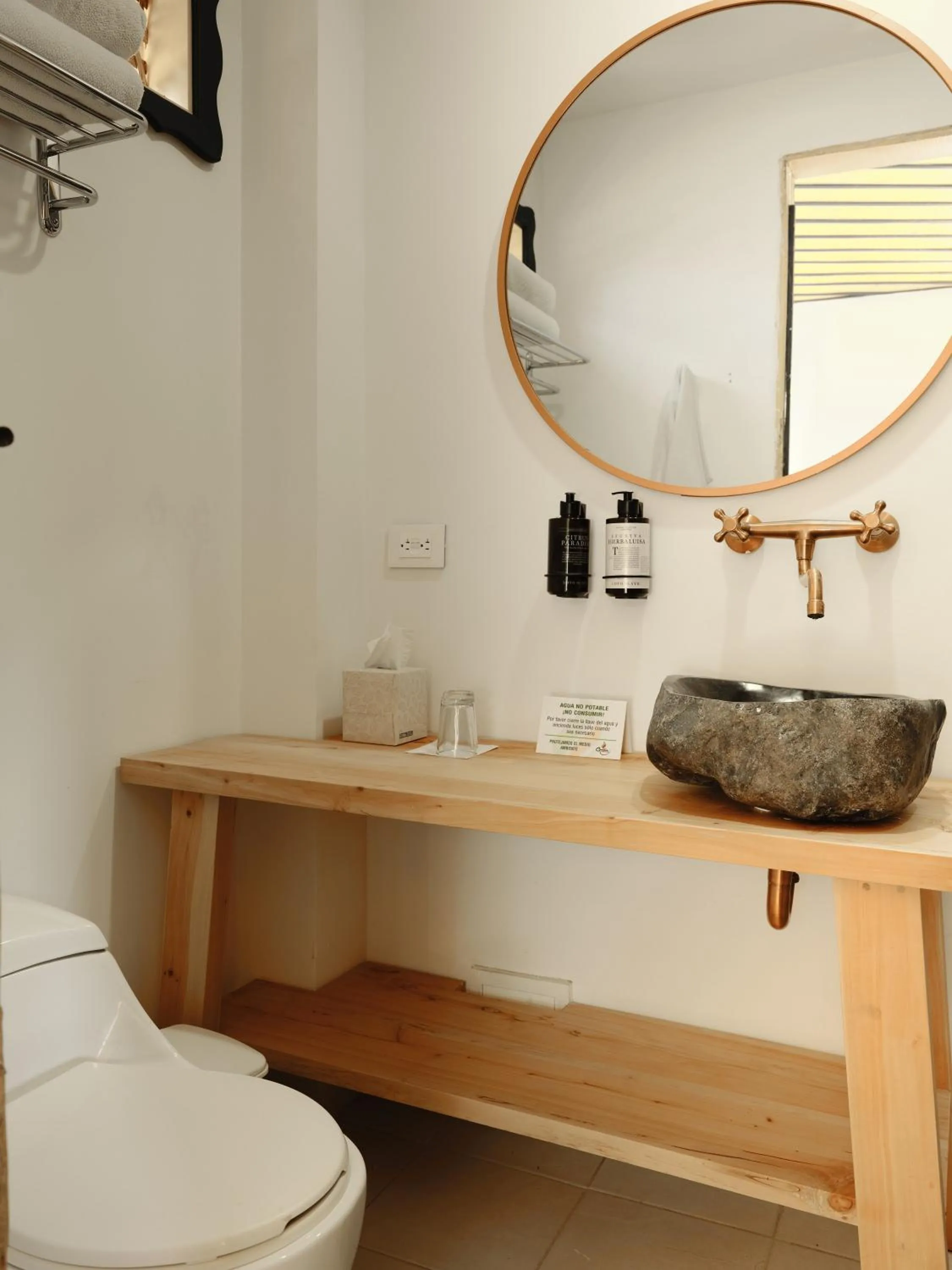 Bathroom in Hotel Hacienda Combia