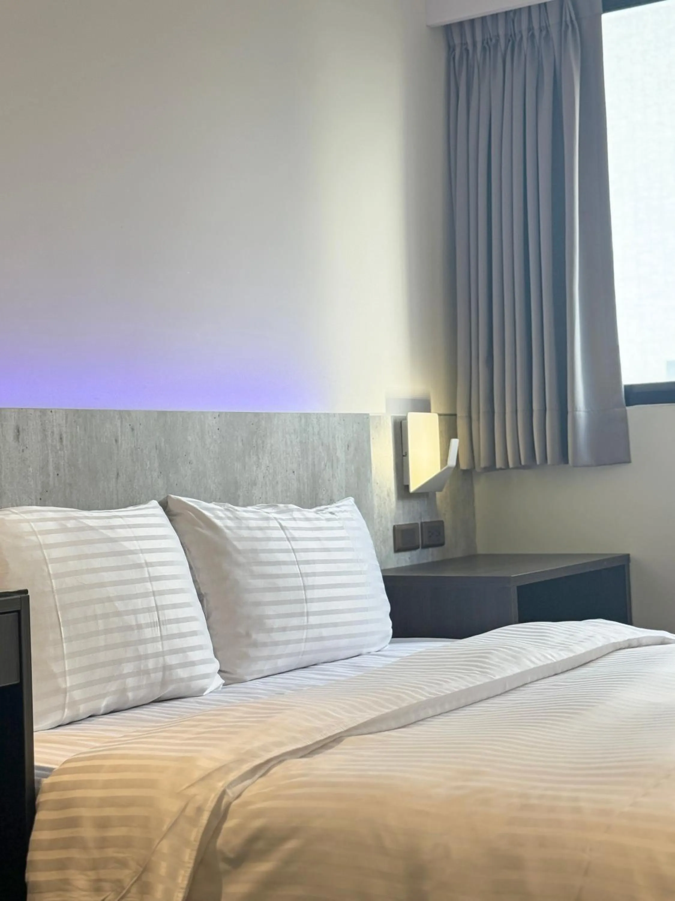 Bed in 泊居旅店二館 Oursinn Hotel 2