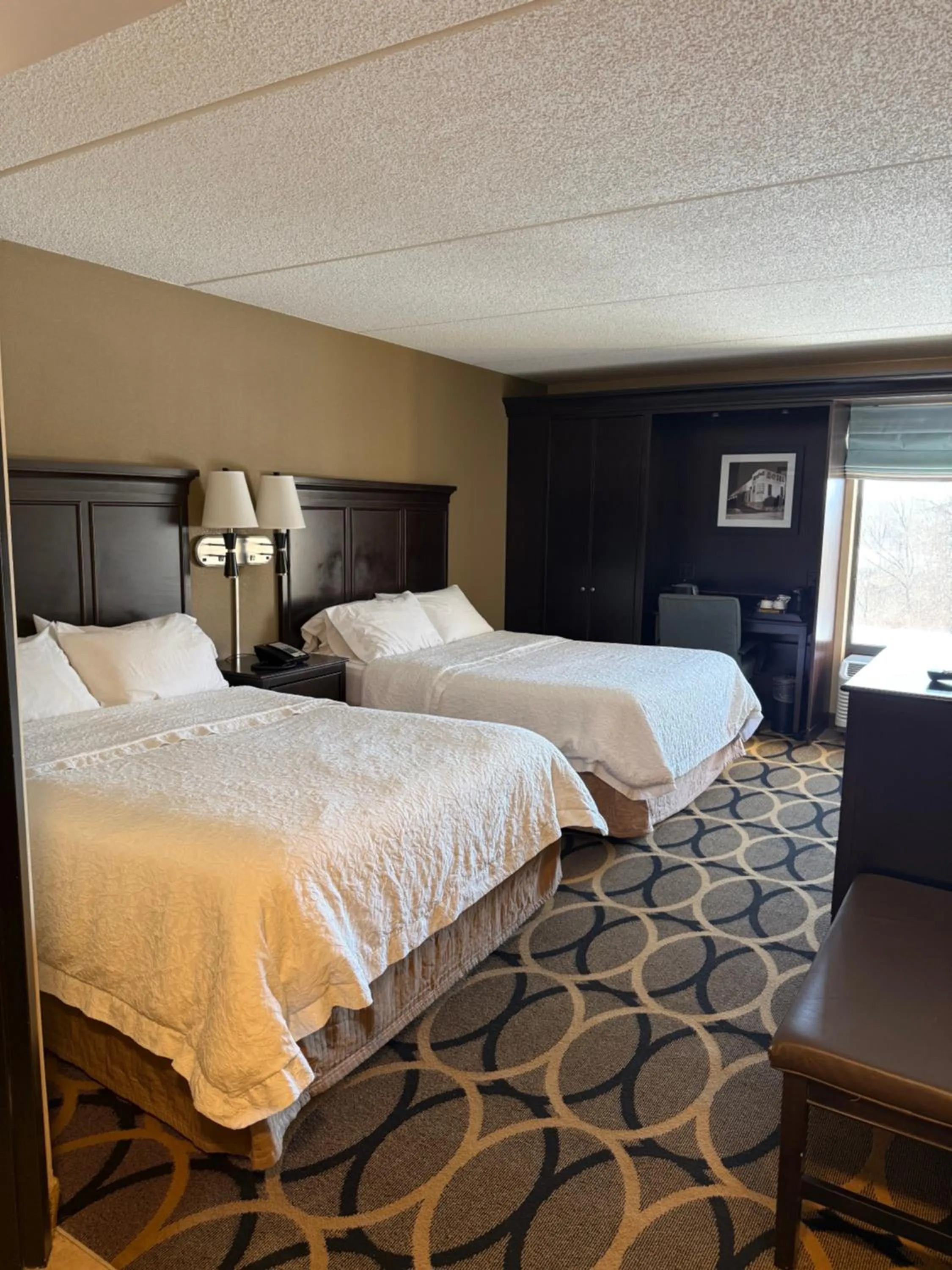 Bed in Hampton Inn Harrisburg/Grantville/Hershey