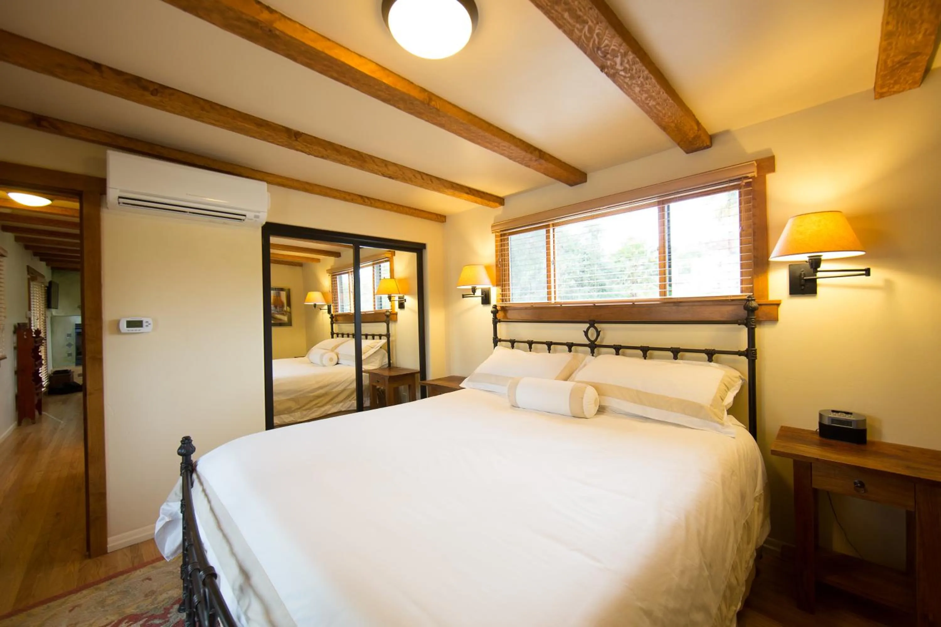 Bed in Blue Iguana Inn