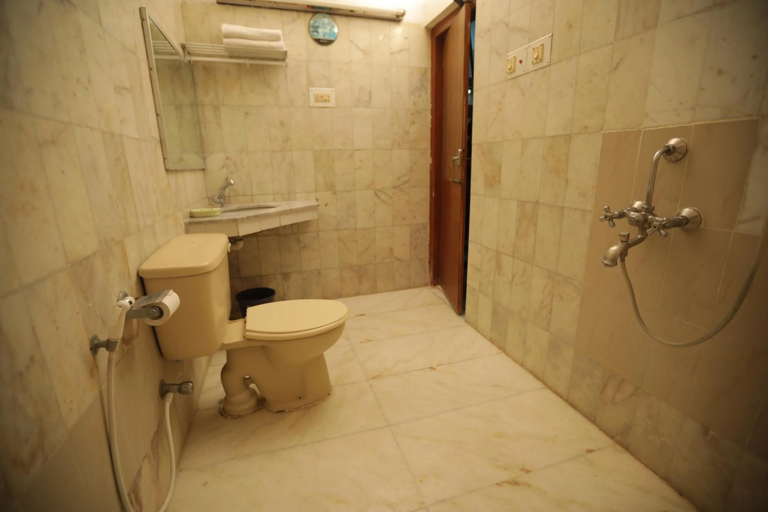 Bathroom in Hotel Srilakshmi