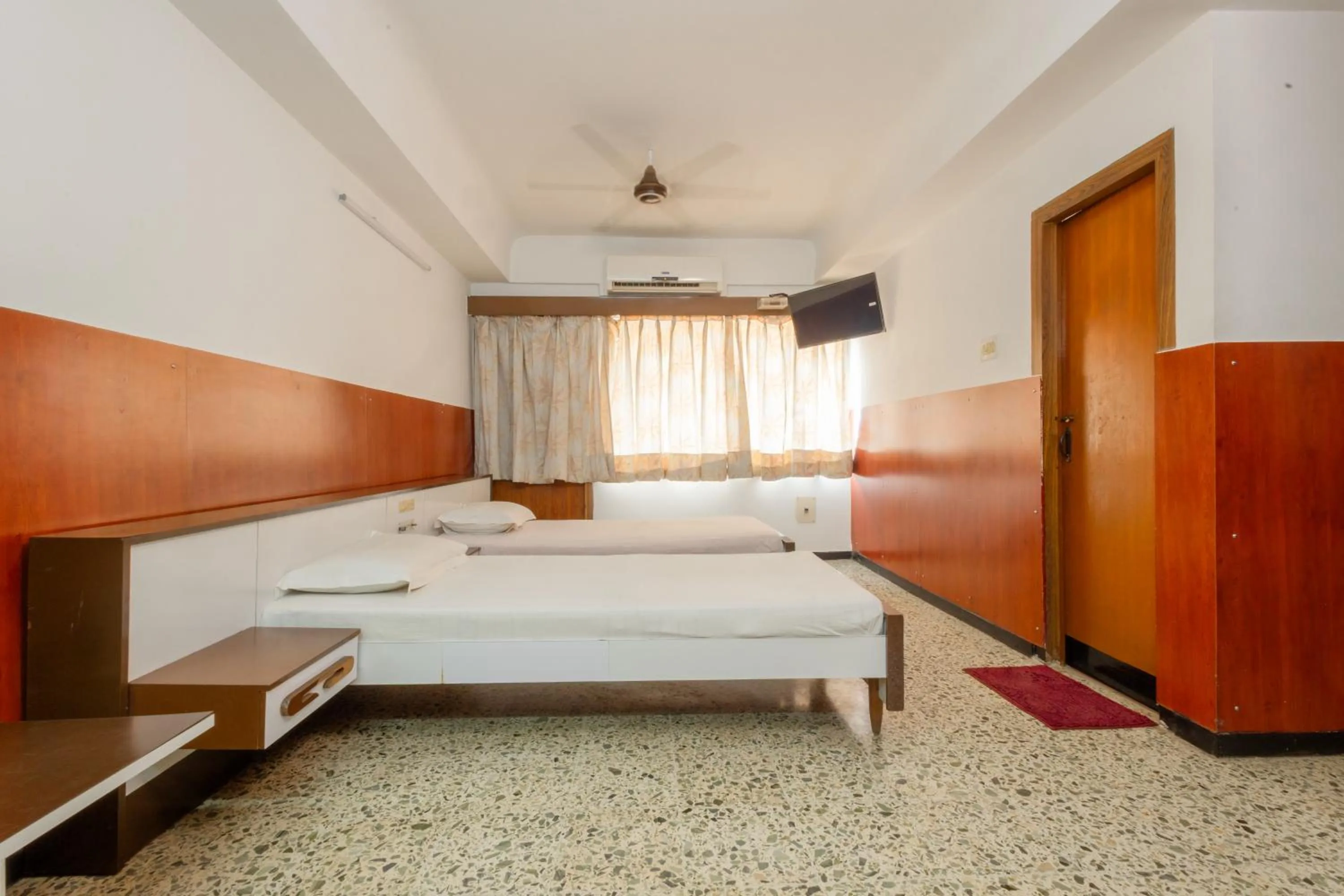 Bed in Hotel Srilakshmi