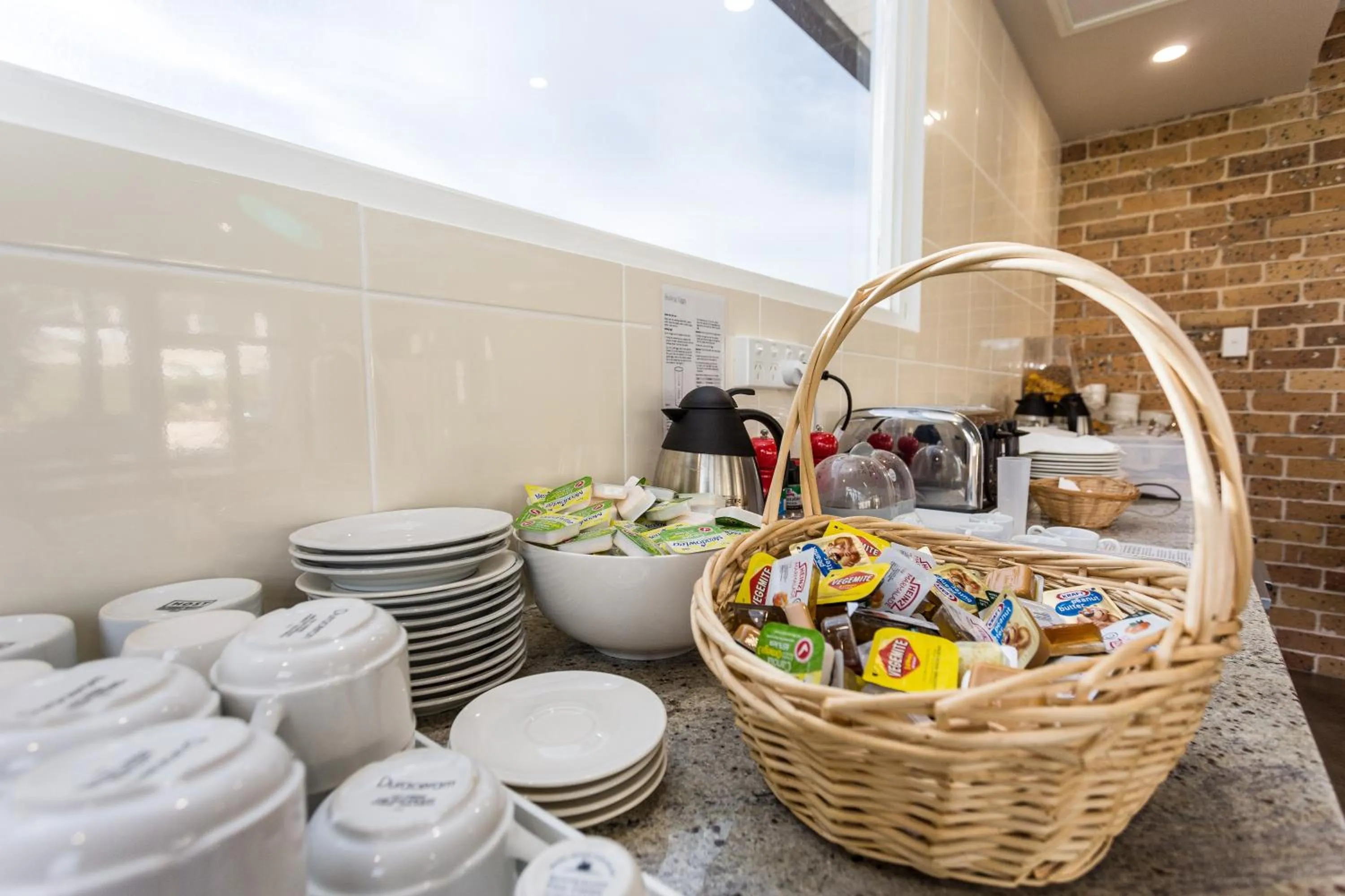 Restaurant/places to eat in Country Comfort Amity Motel