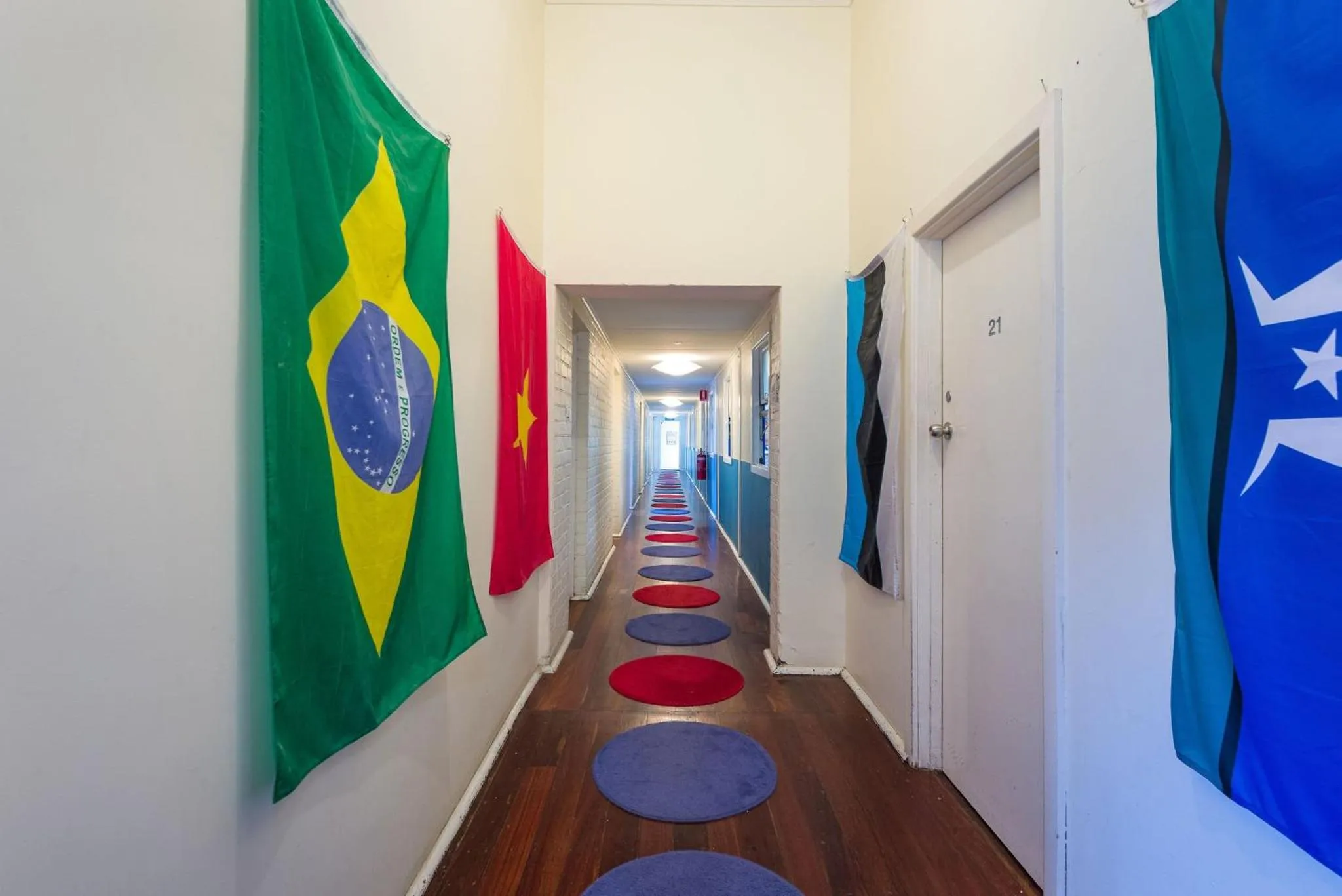 1849 Backpackers Albany