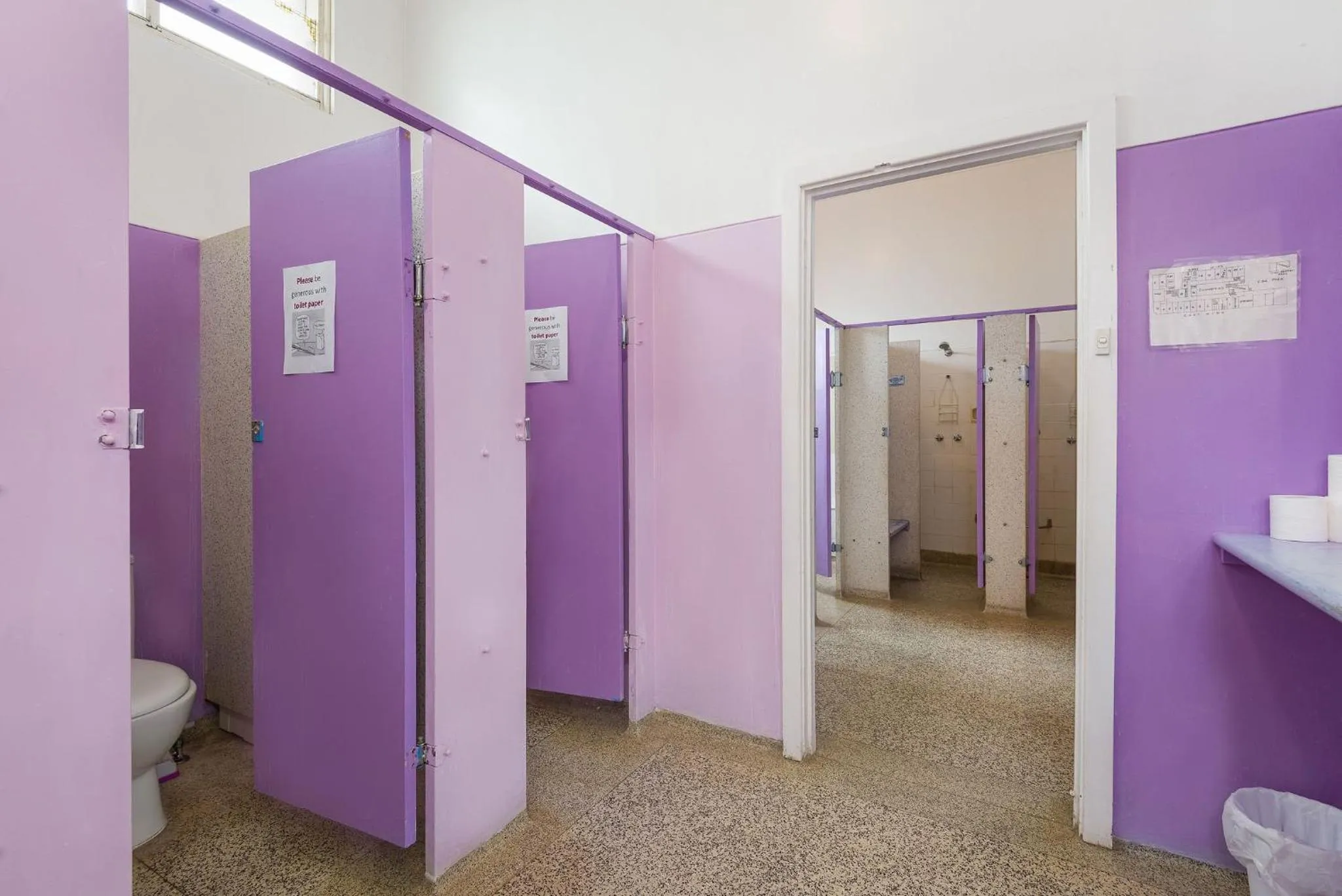 1849 Backpackers Albany