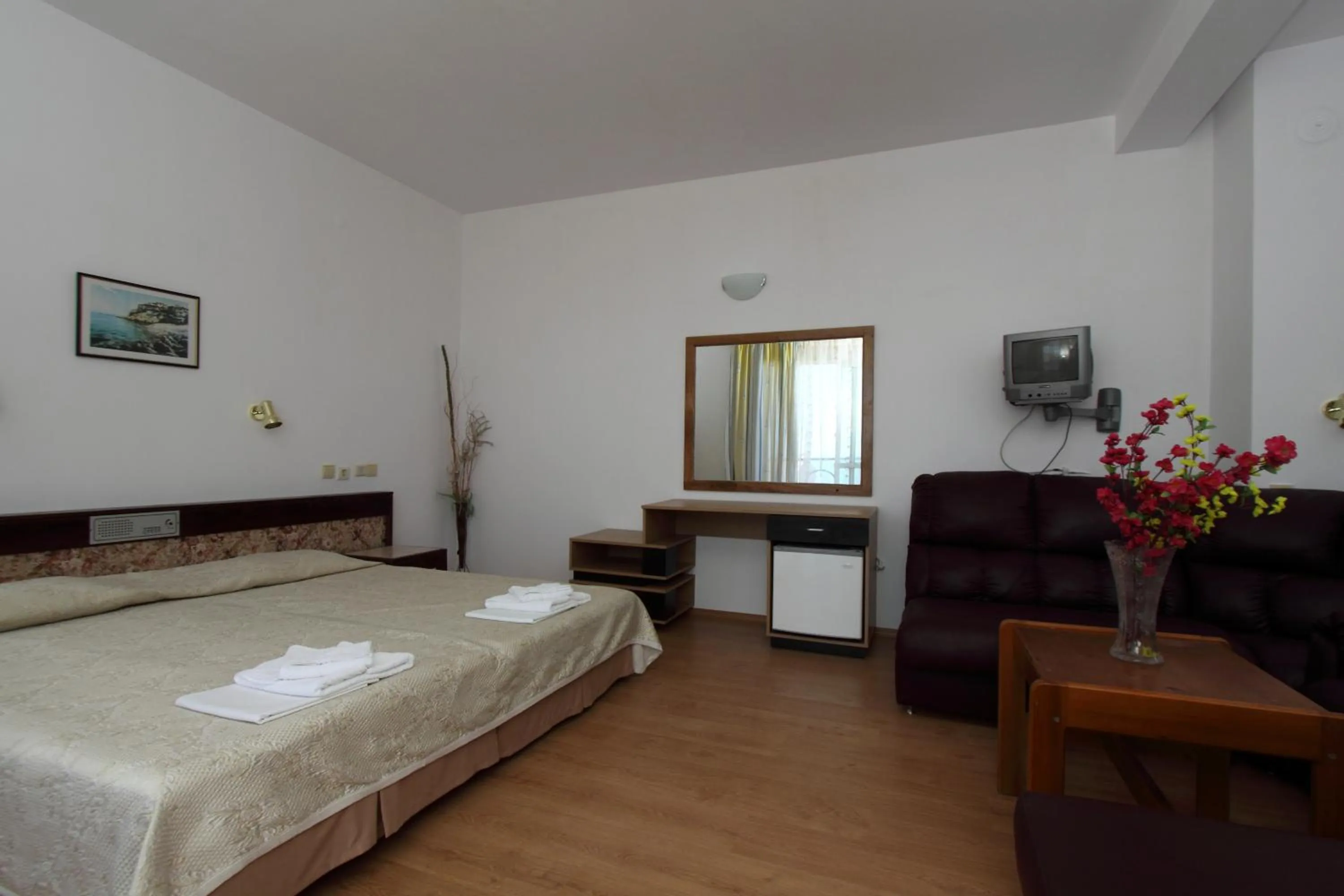 Bedroom, Bed in Family Hotel Verona