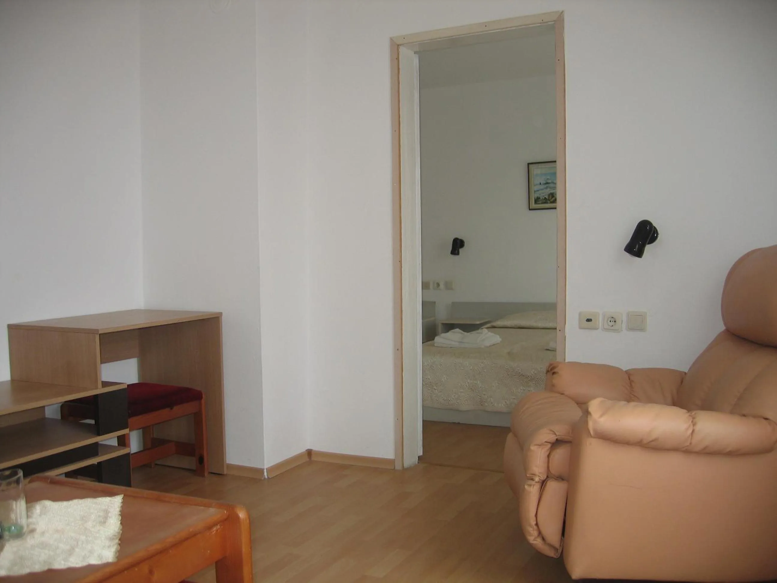 Living room, Bed in Family Hotel Verona