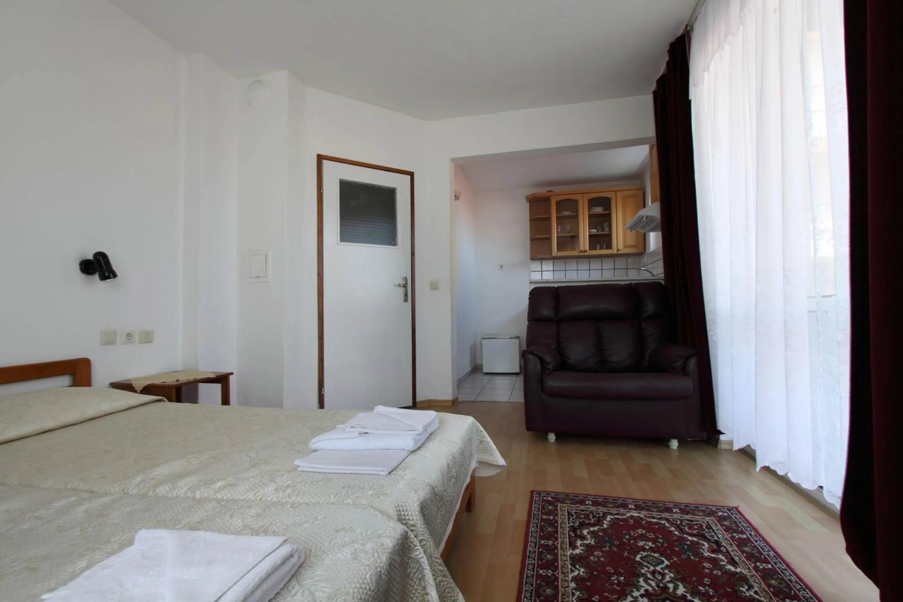 Bedroom, Bed in Family Hotel Verona