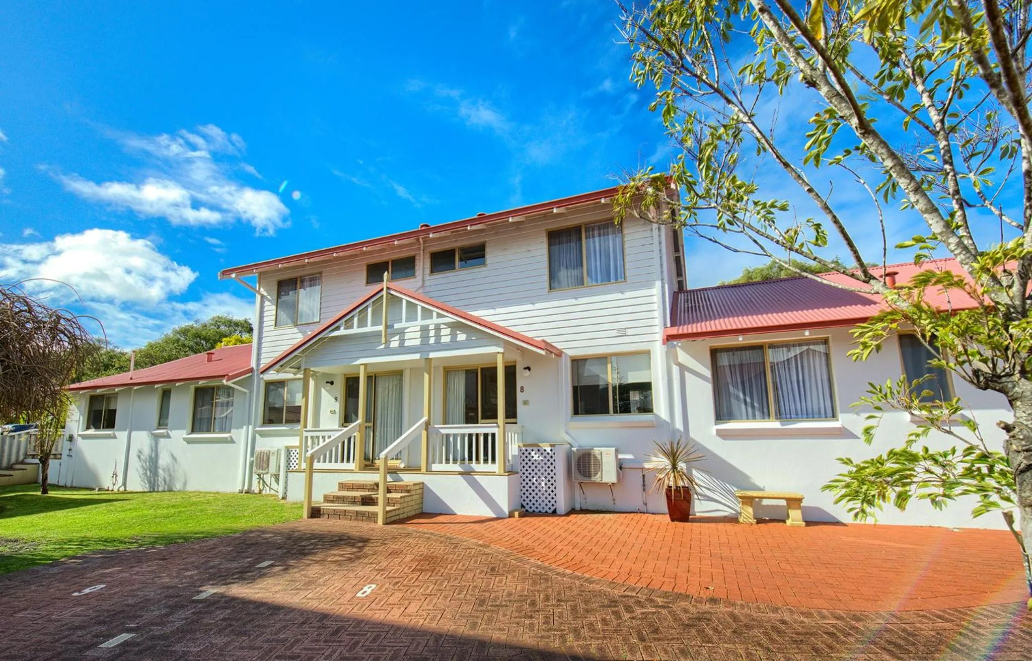 Patio in Pelicans Albany Middleton Beach