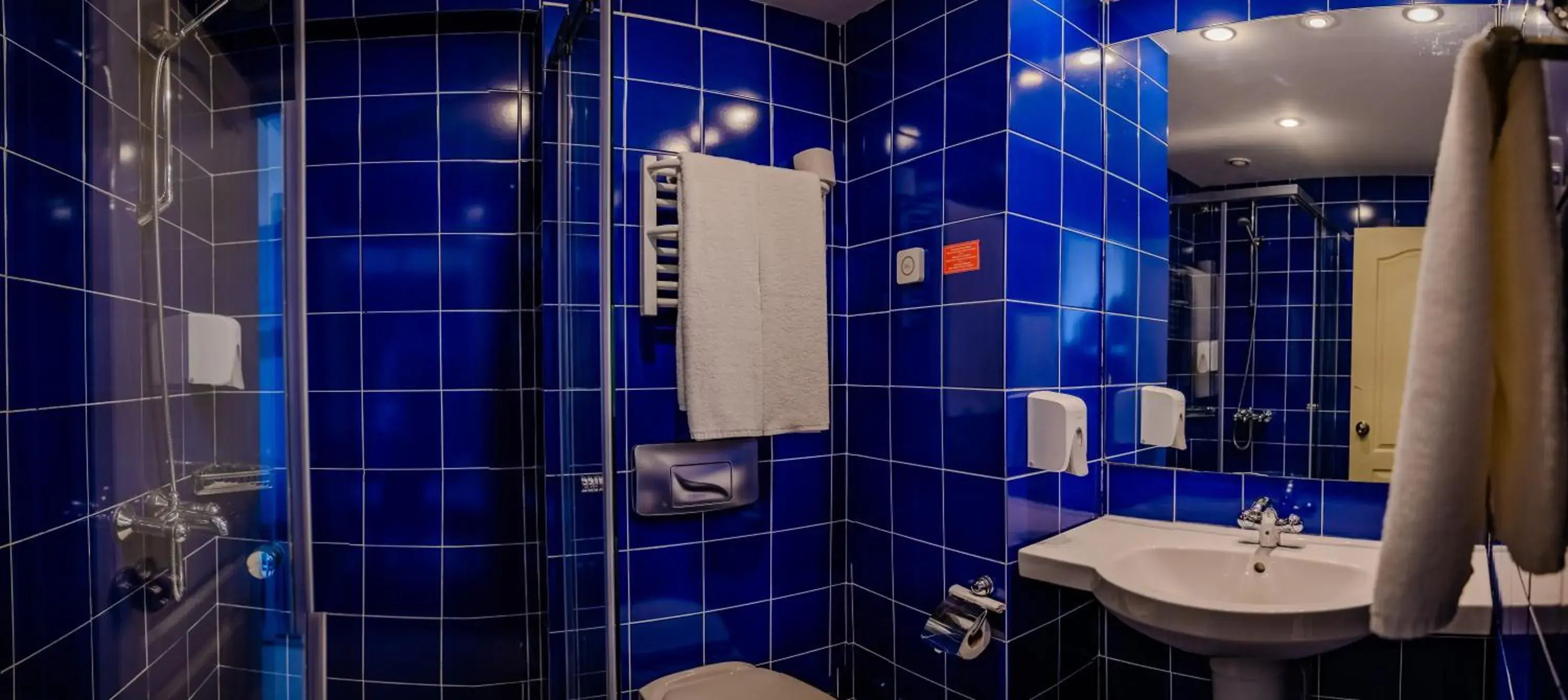 Standard Double or Twin Room in Hotel Lilia Standard Double or Twin Room in Hotel Lilia