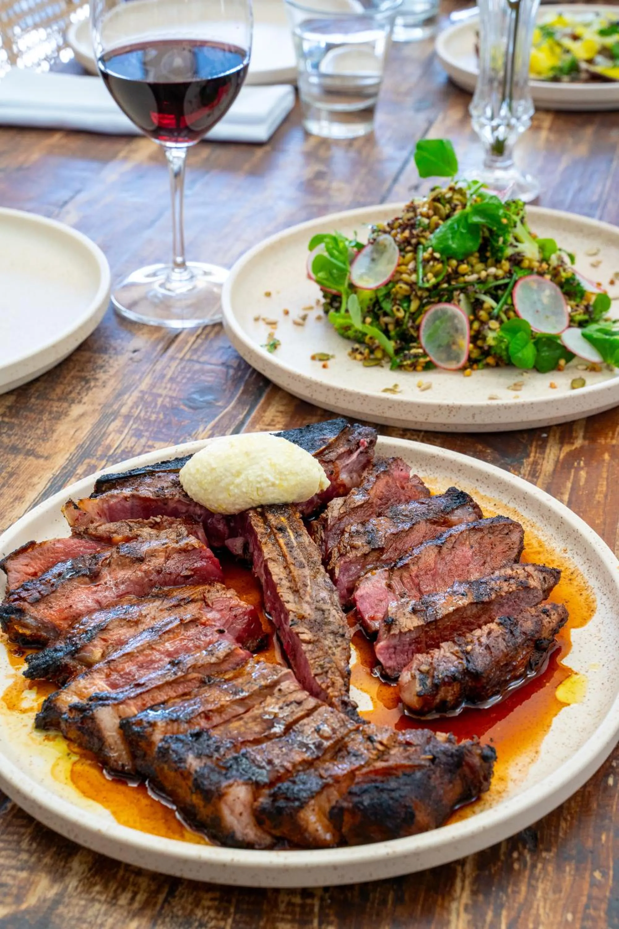 Restaurant/places to eat in Cottesloe Beach Hotel