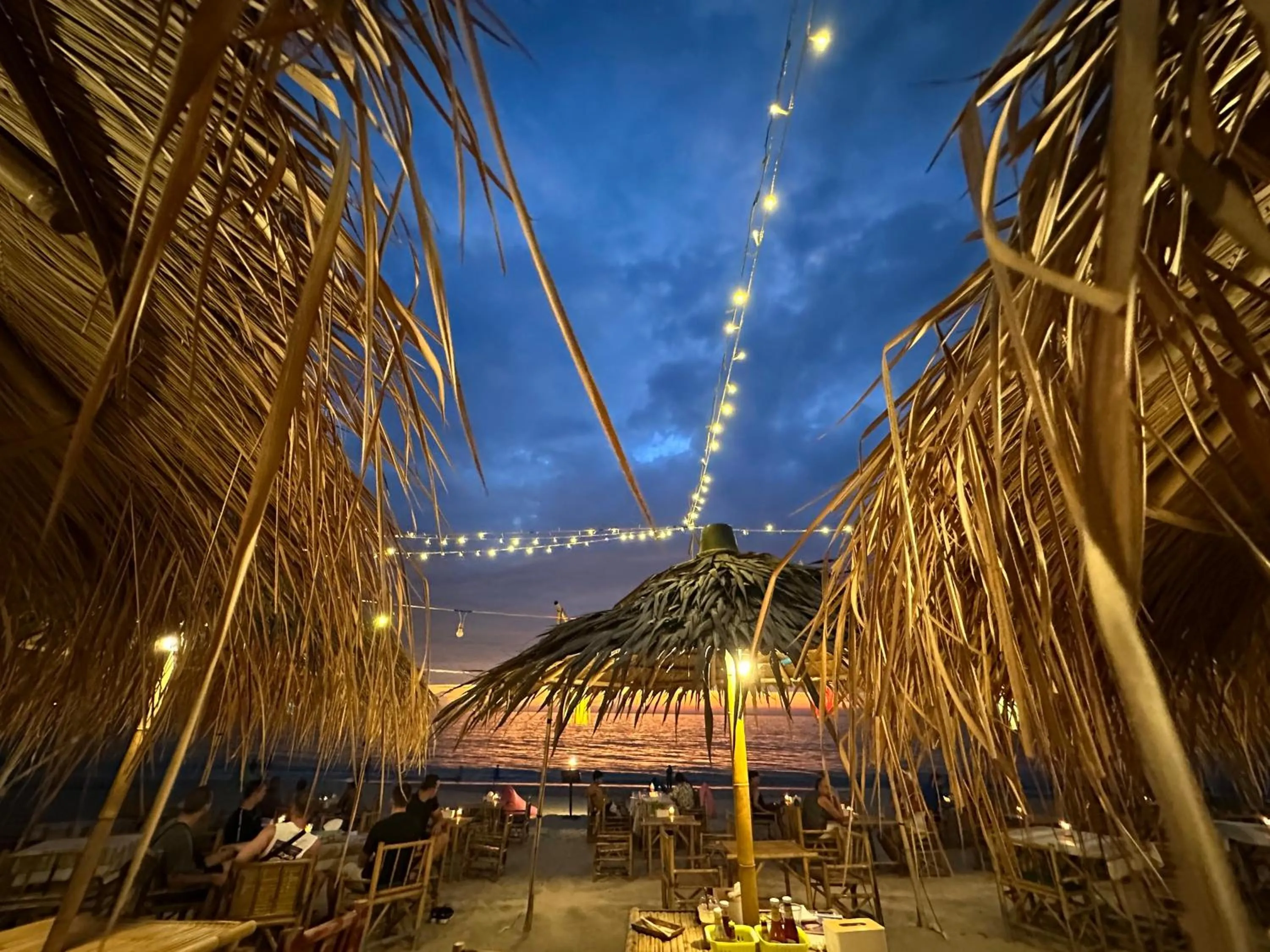 Restaurant/places to eat in Lanta Palm Beach Resort , Beach Bungalow - Koh Lanta