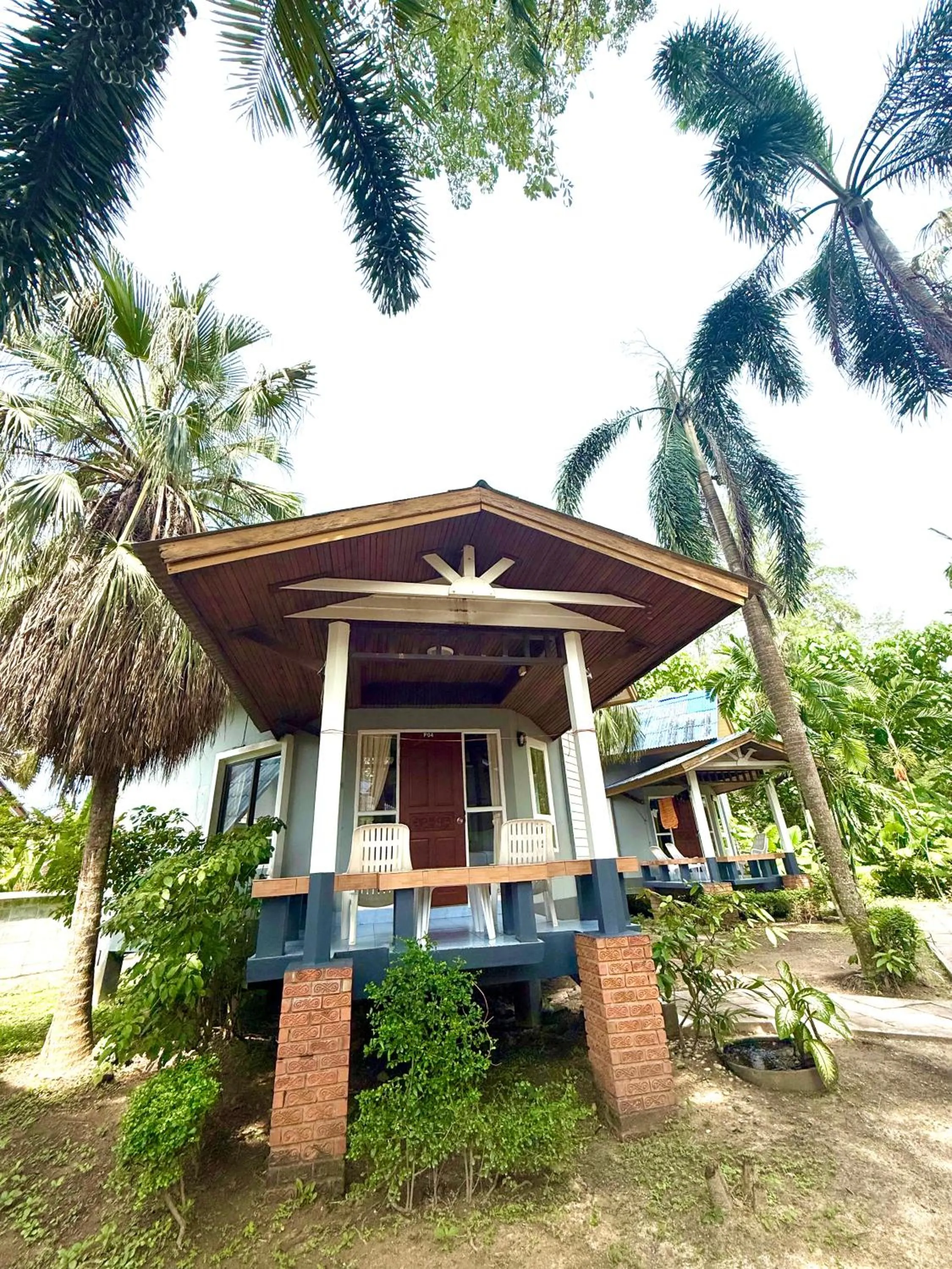 Lanta Palm Beach Resort , Beach Bungalow - Koh Lanta