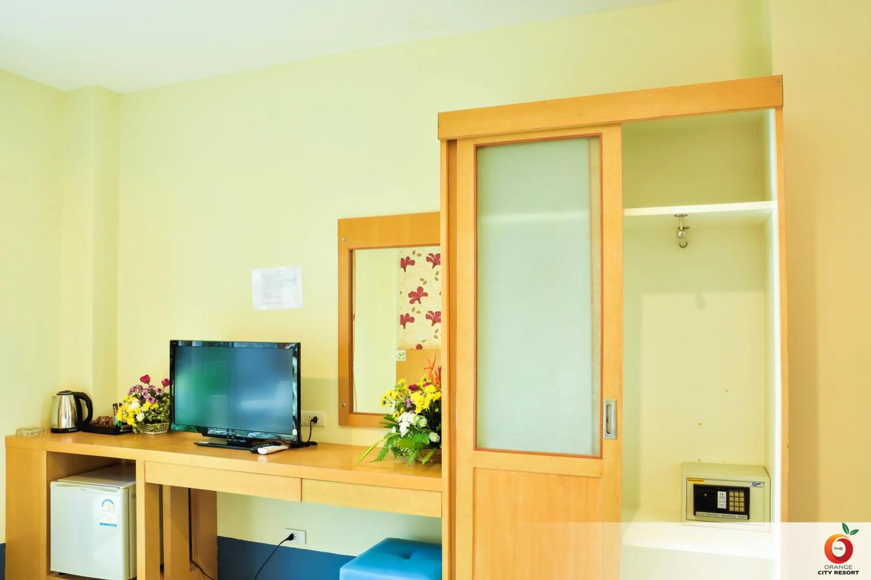 TV and multimedia in The Orange City Resort