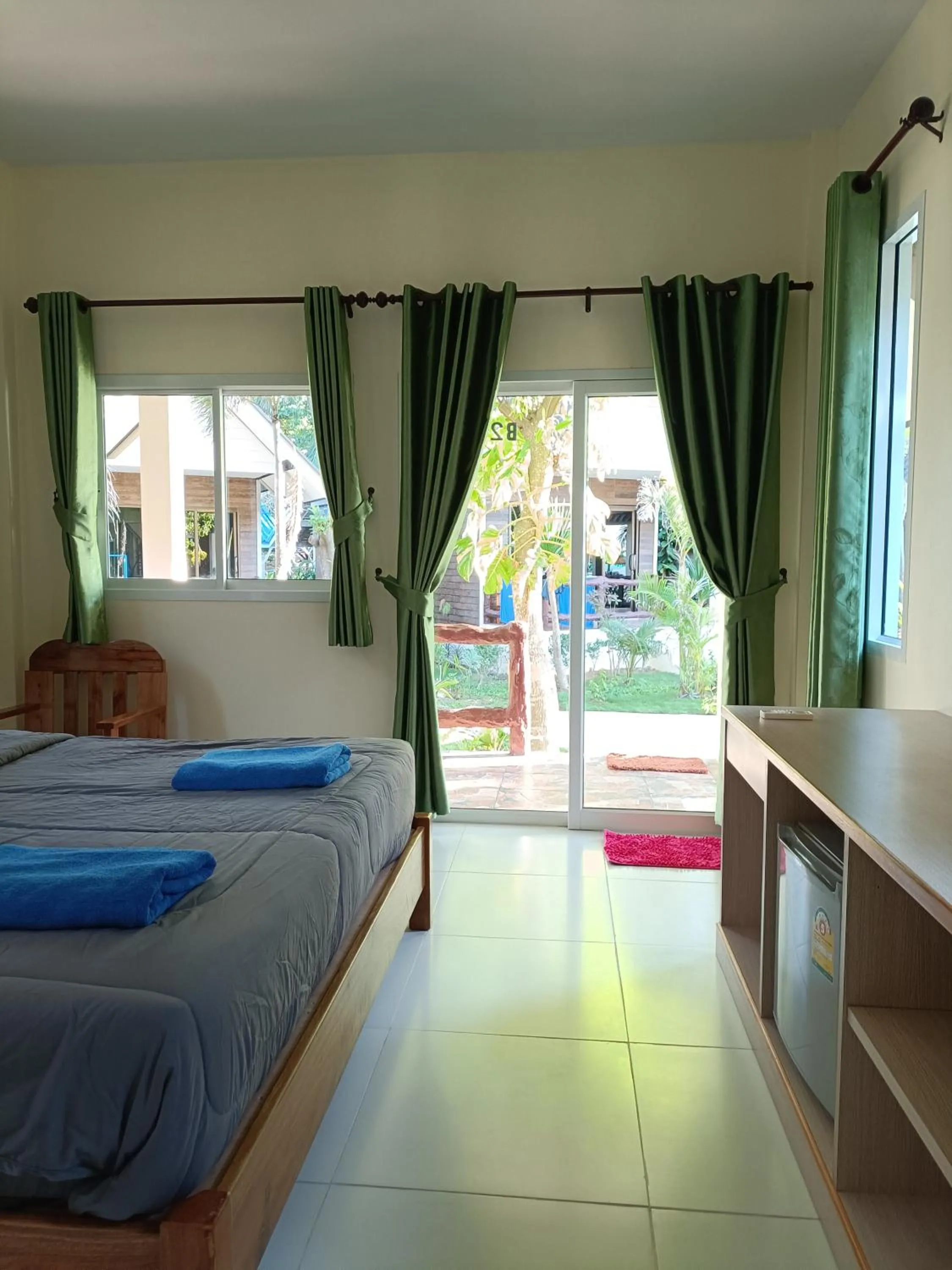 Bed in Sea Shell Beach Resort