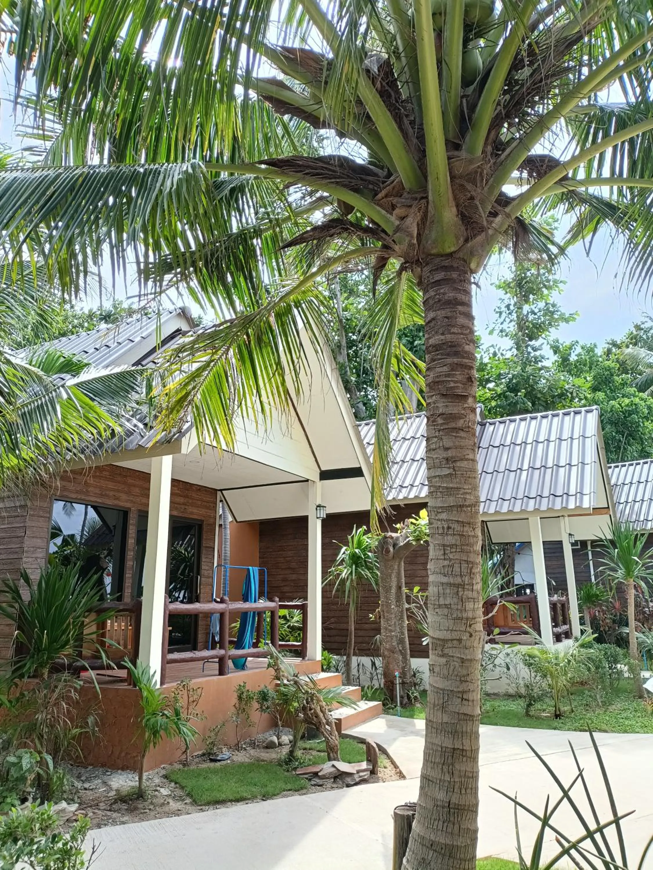 Sea Shell Beach Resort