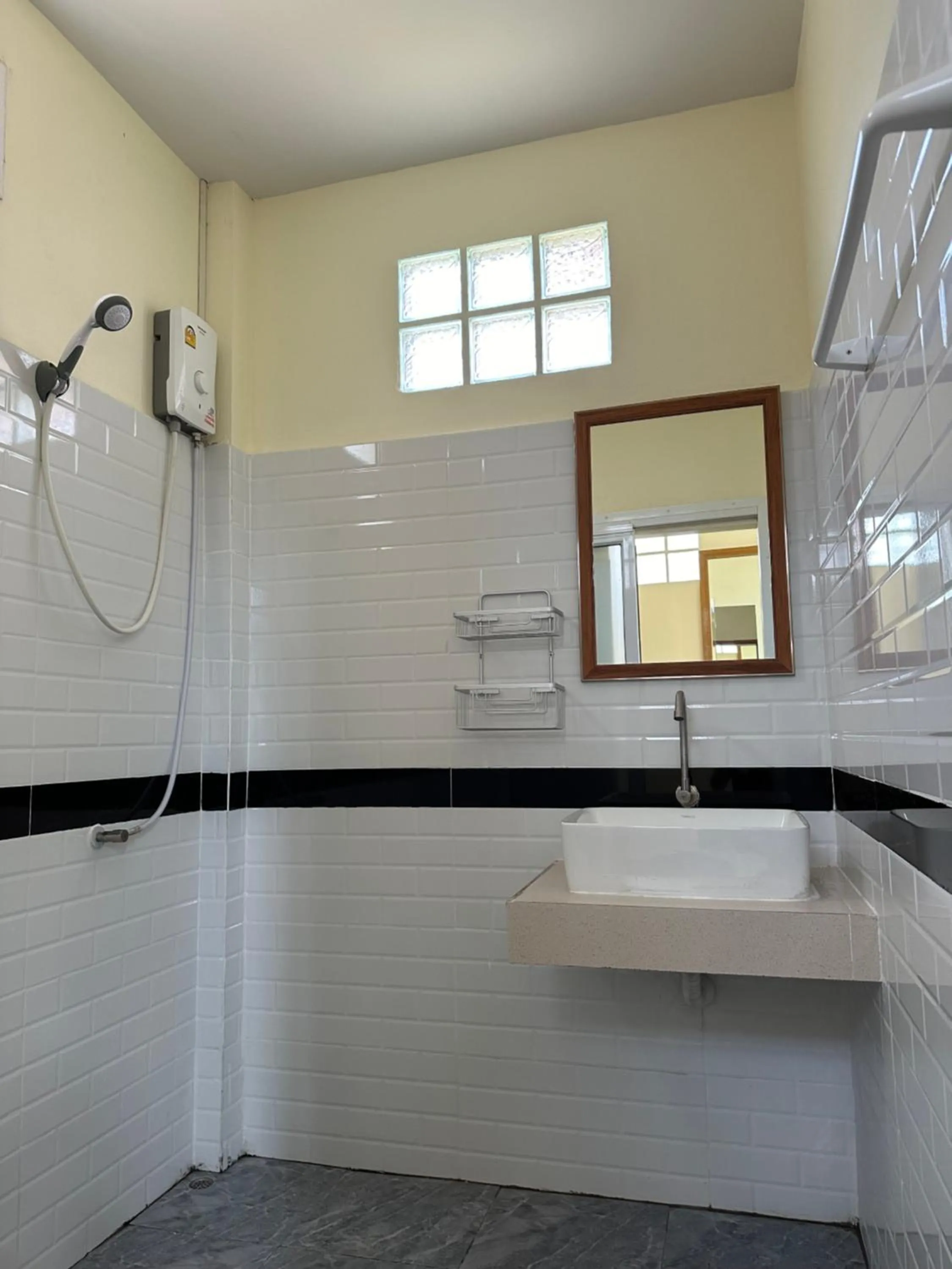 Sea Shell Beach Resort