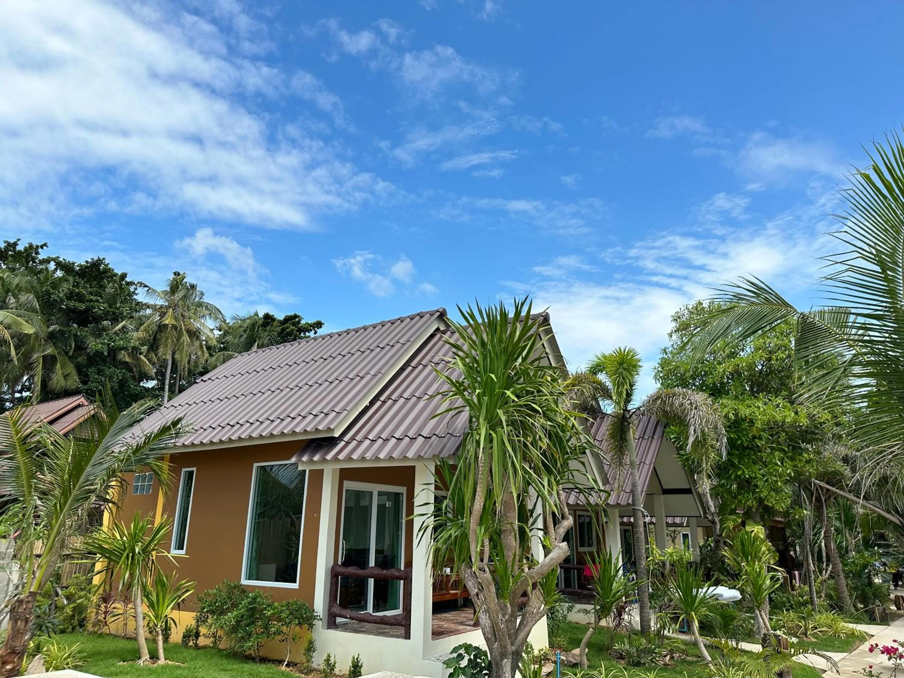 Sea Shell Beach Resort