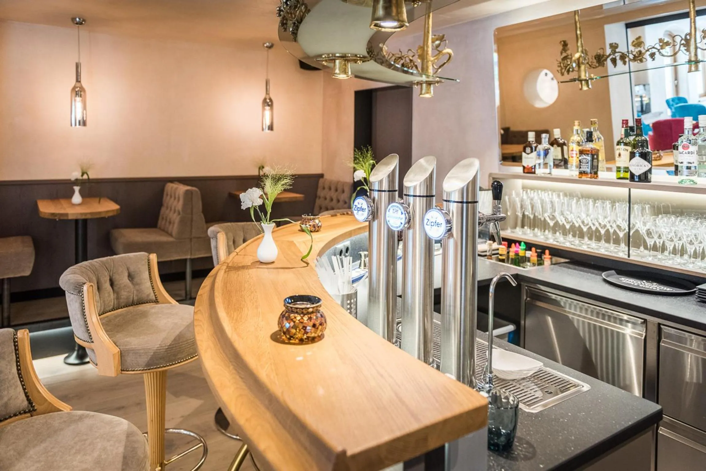 Lounge or bar in Hotel Alpenrose