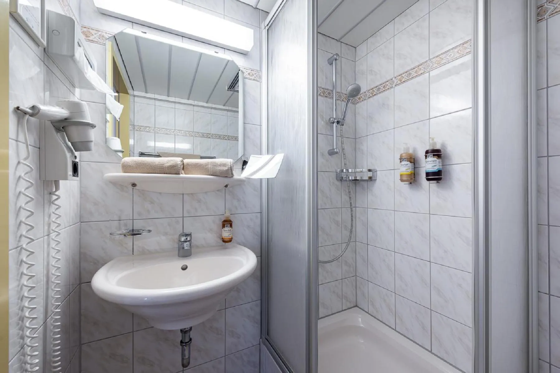 Bathroom in Hotel Alpenrose