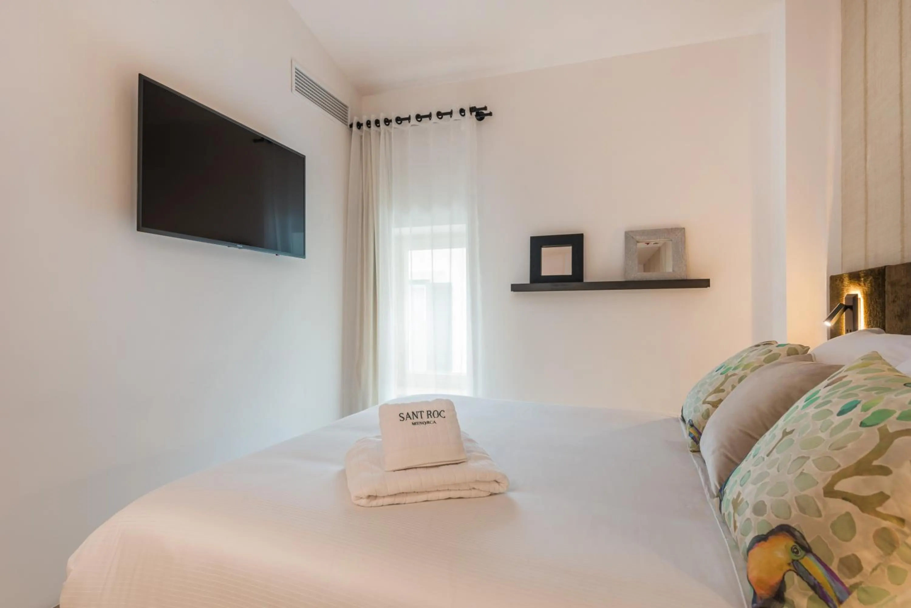 Bed in Boutique Hotel Sant Roc & Spa